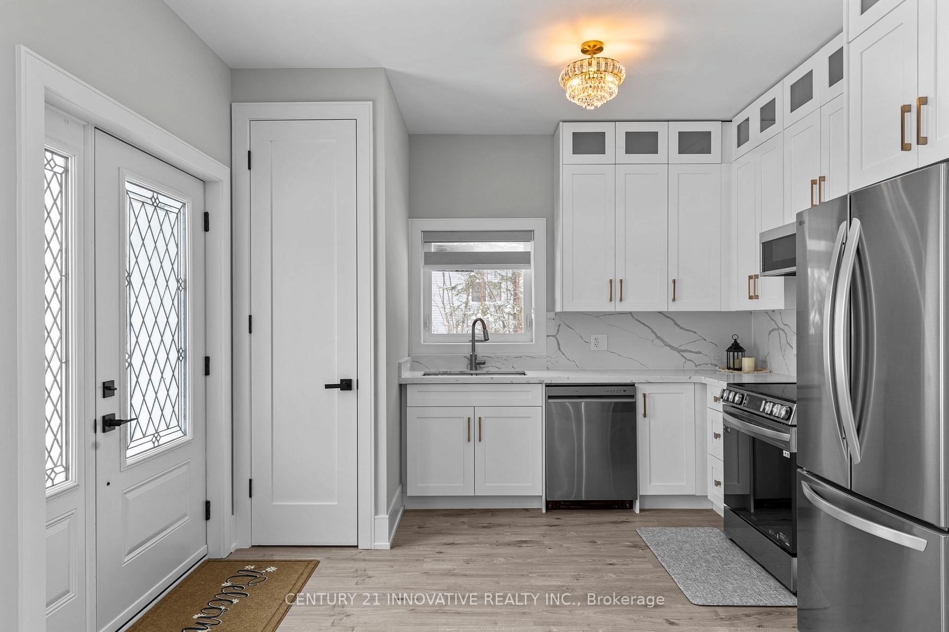 Photo 7 of 15 Grant Court, South River — HOMEH