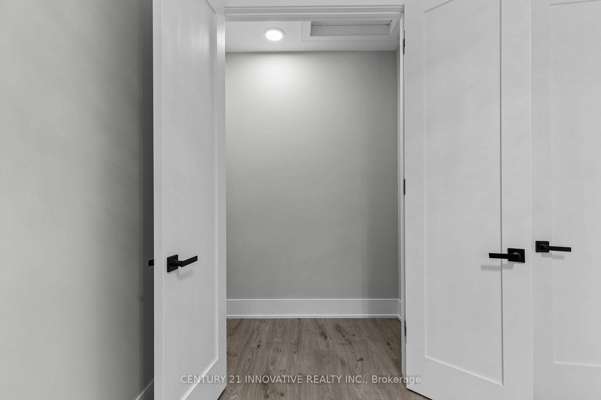 Photo 25 of 15 Grant Court, South River — HOMEH