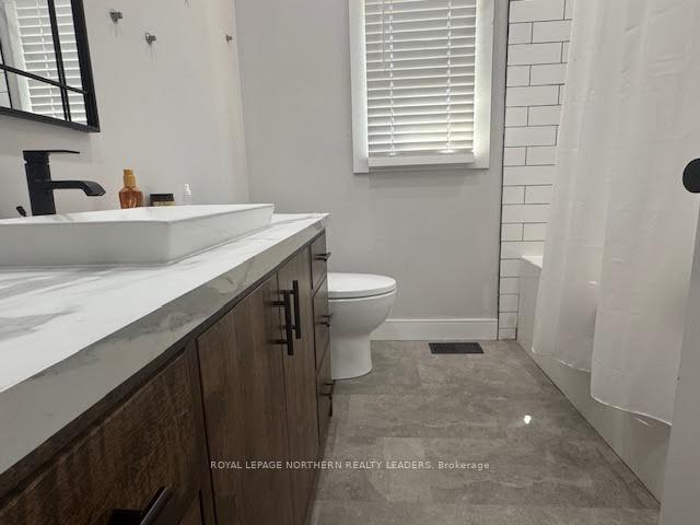 Photo 10 of 40 Fourth Avenue, Smooth Rock Falls, SRF — HOMEH