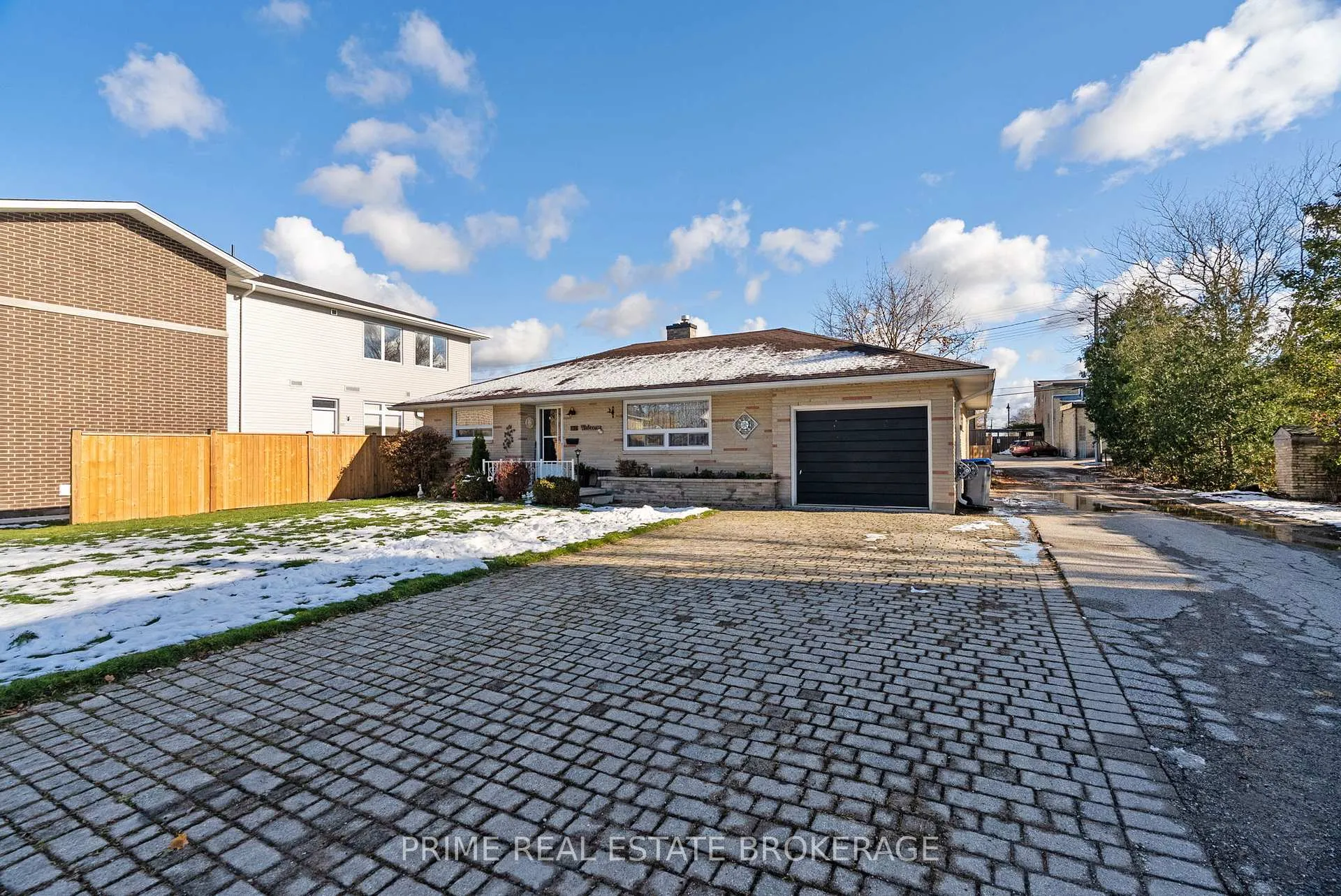 Photo 2 of 376 William Street, South Huron, Exeter — HOMEH