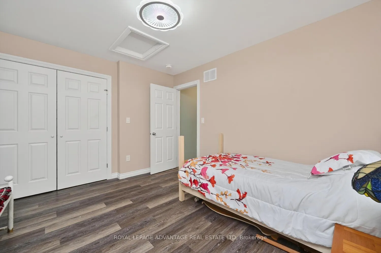 Photo 29 of 31 Thomas Street, Smiths Falls — HOMEH