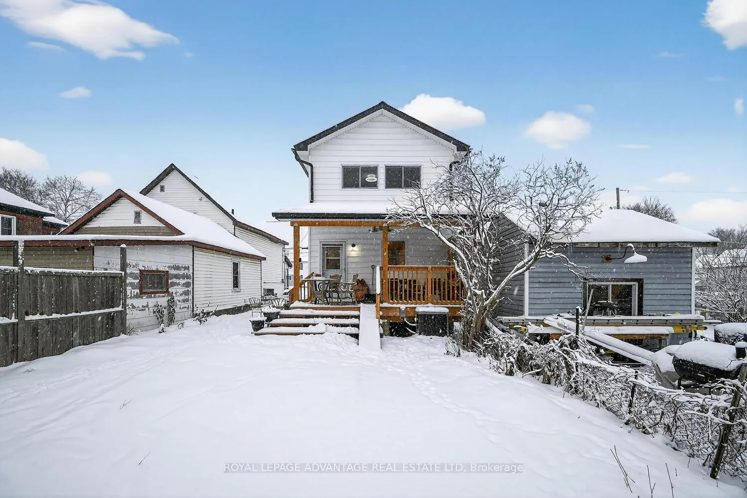 Photo 34 of 31 Thomas Street, Smiths Falls — HOMEH