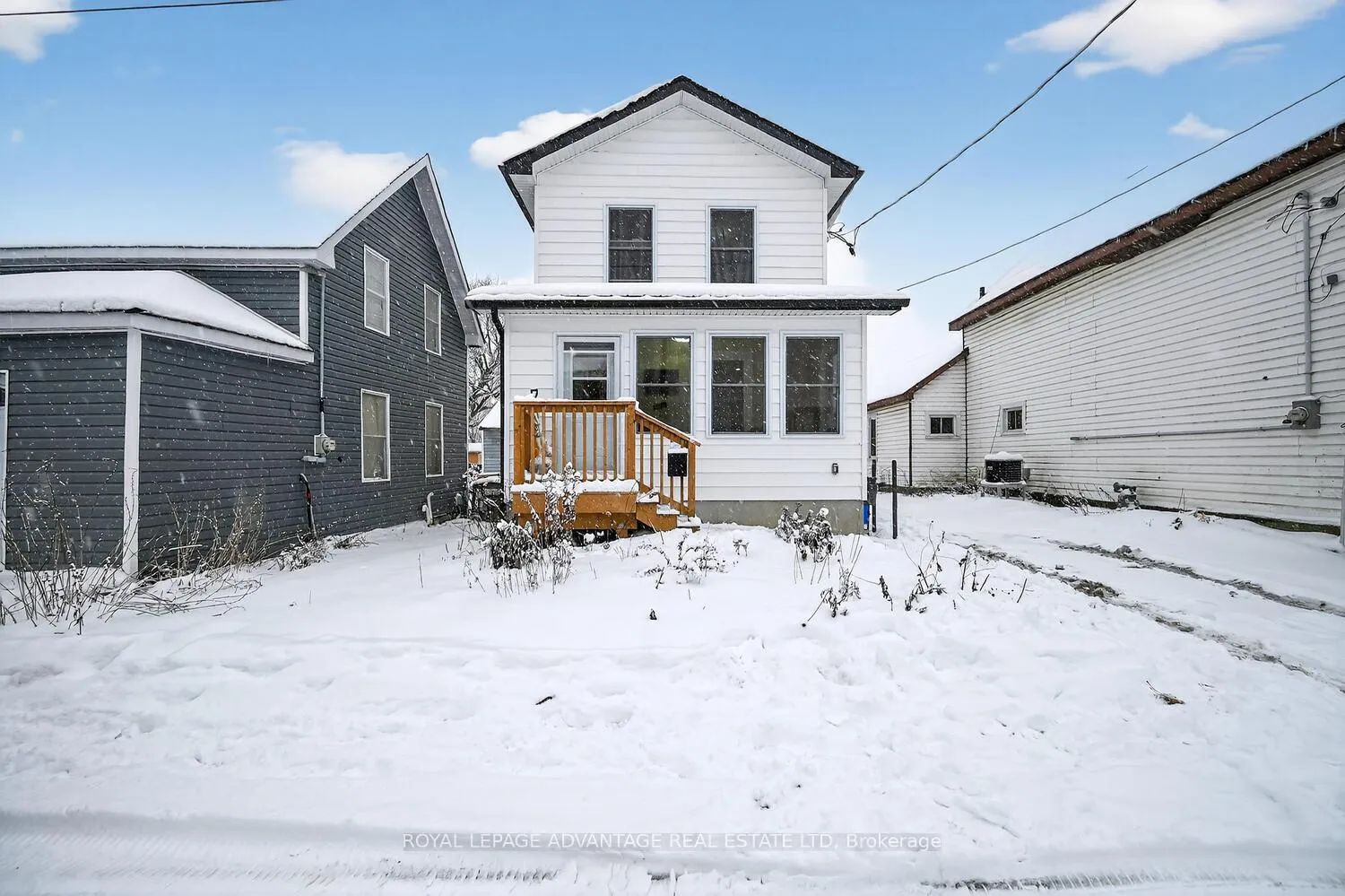 Photo 40 of 31 Thomas Street, Smiths Falls — HOMEH