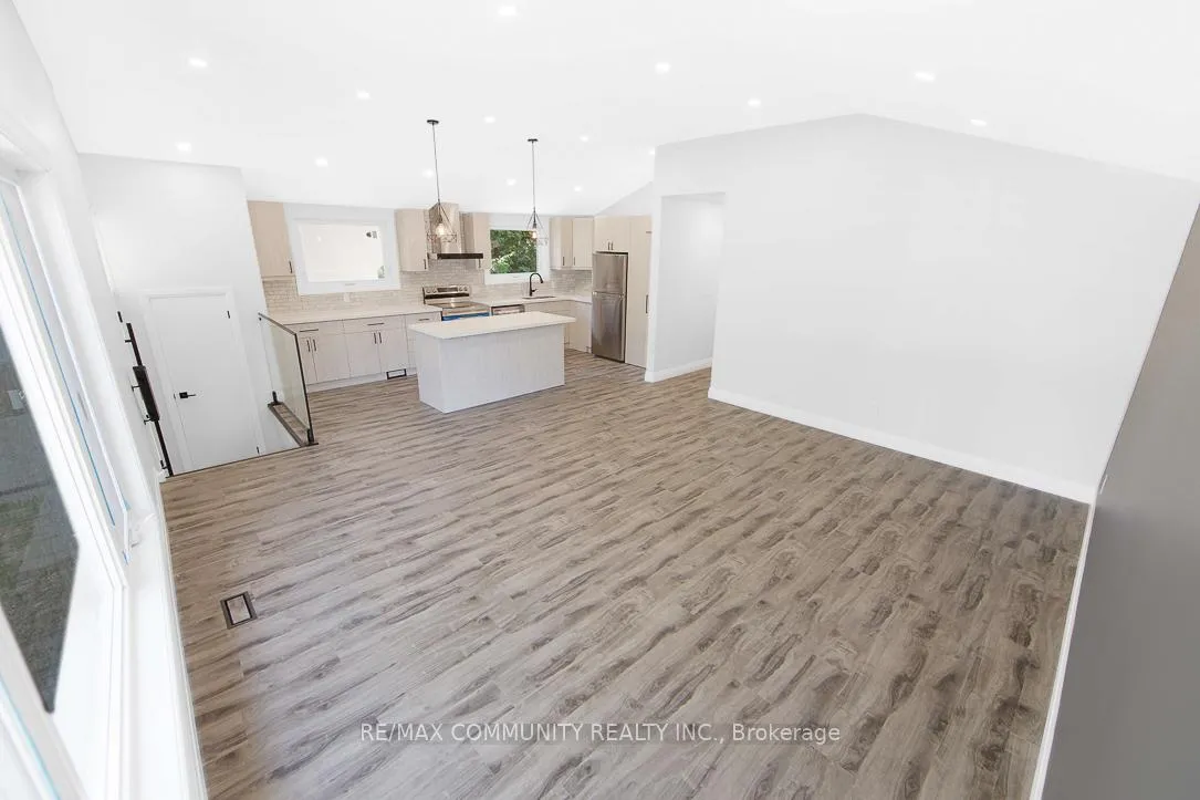 Photo 4 of 13750 Old Simcoe Road, Scugog, Port Perry — HOMEH