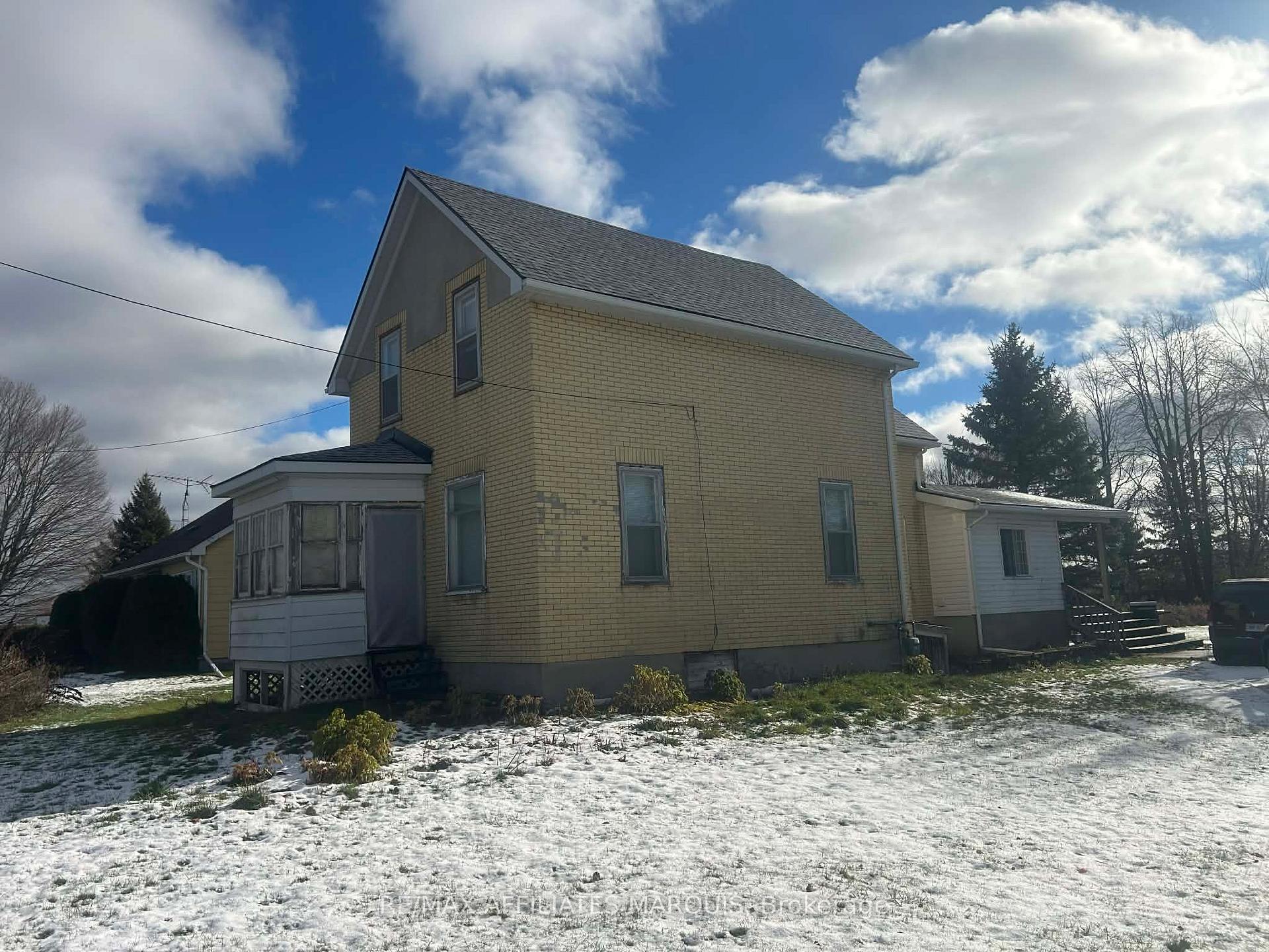 Photo 1 of 3571 Highway 43, Smiths Falls — HOMEH