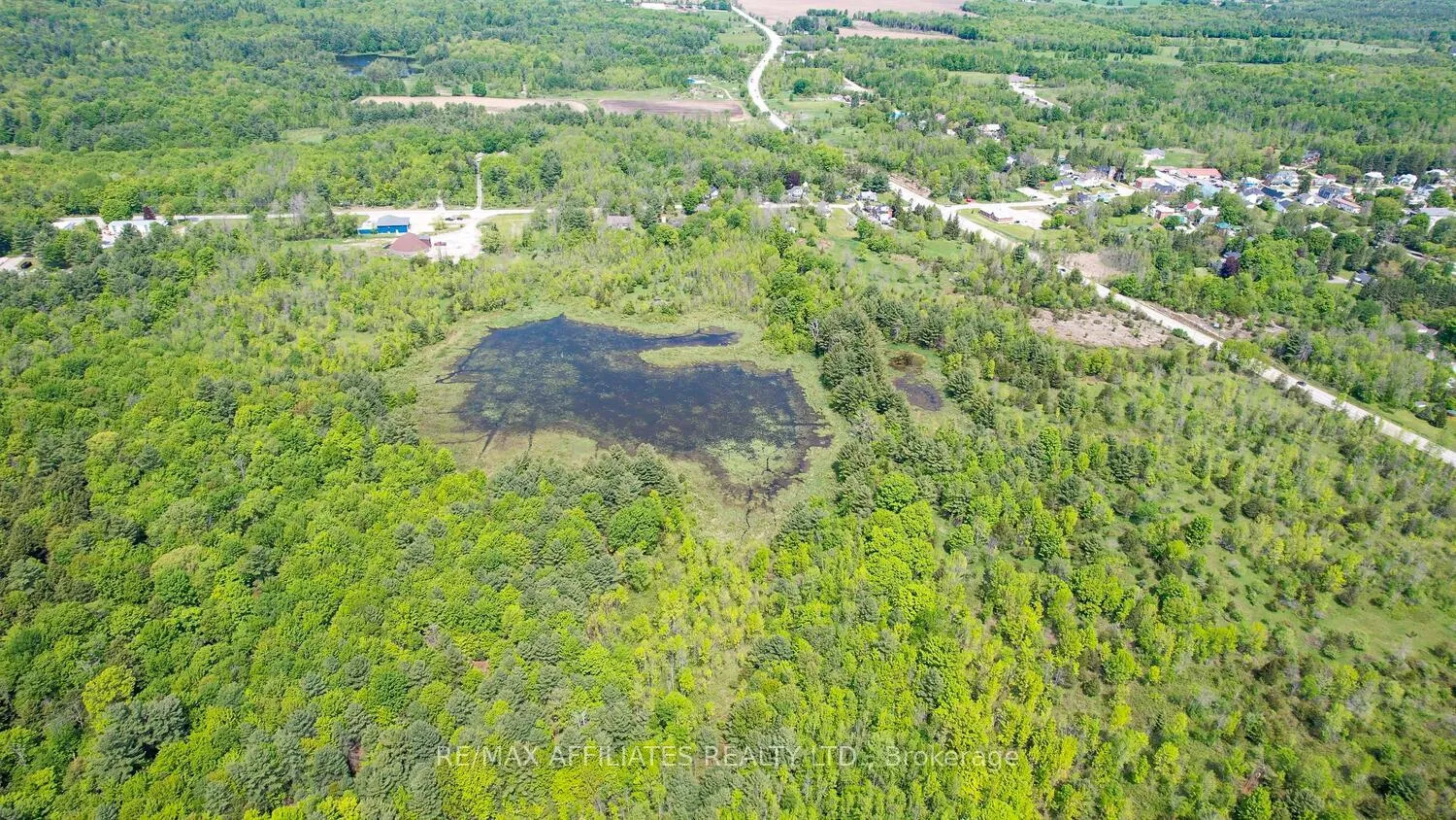 Photo 9 of 00 Davis Lock Road, Rideau Lakes, Rideau Lakes (South Crosby) Twp — HOMEH