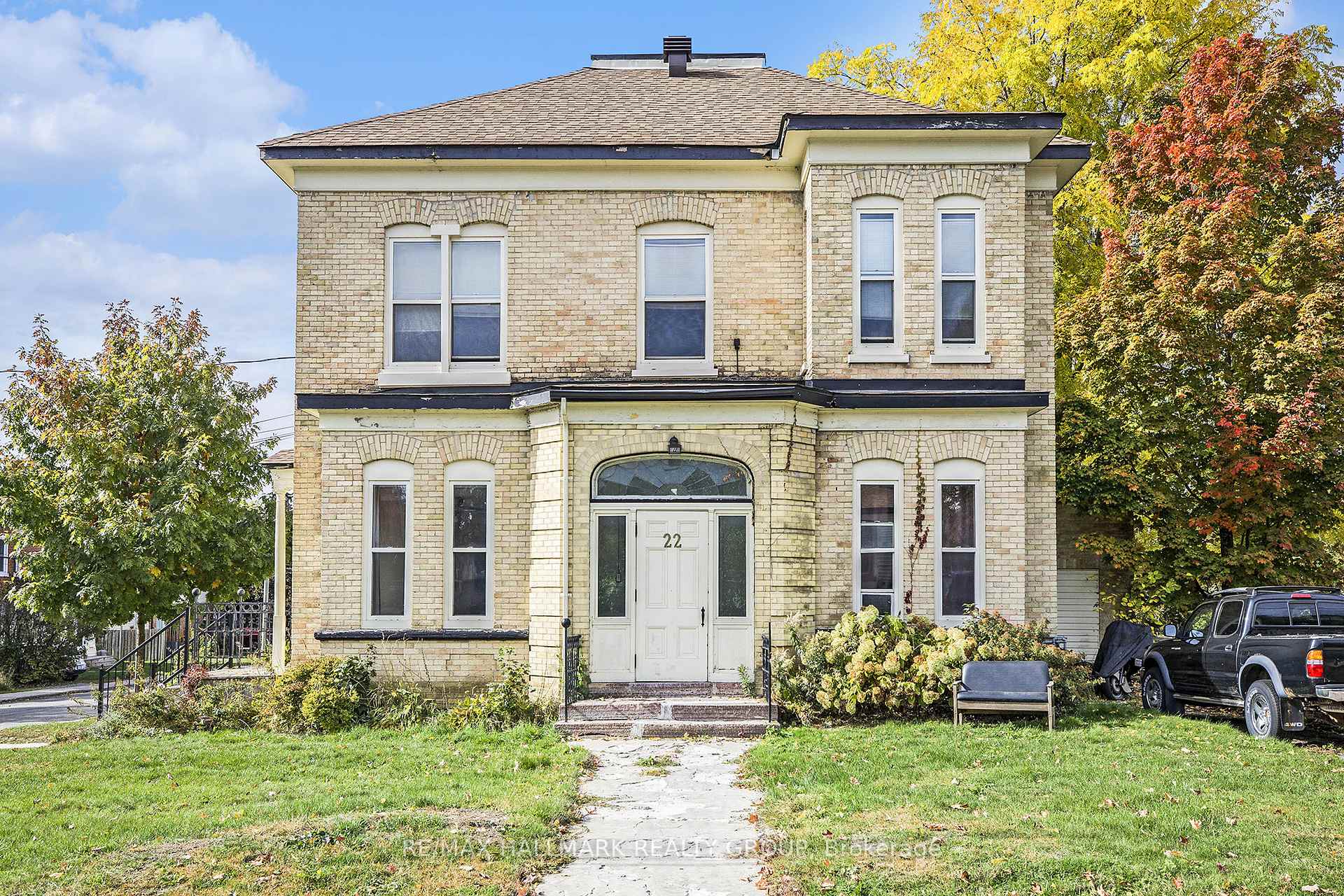 Photo 24 of 22 Maple Avenue, Smiths Falls — HOMEH
