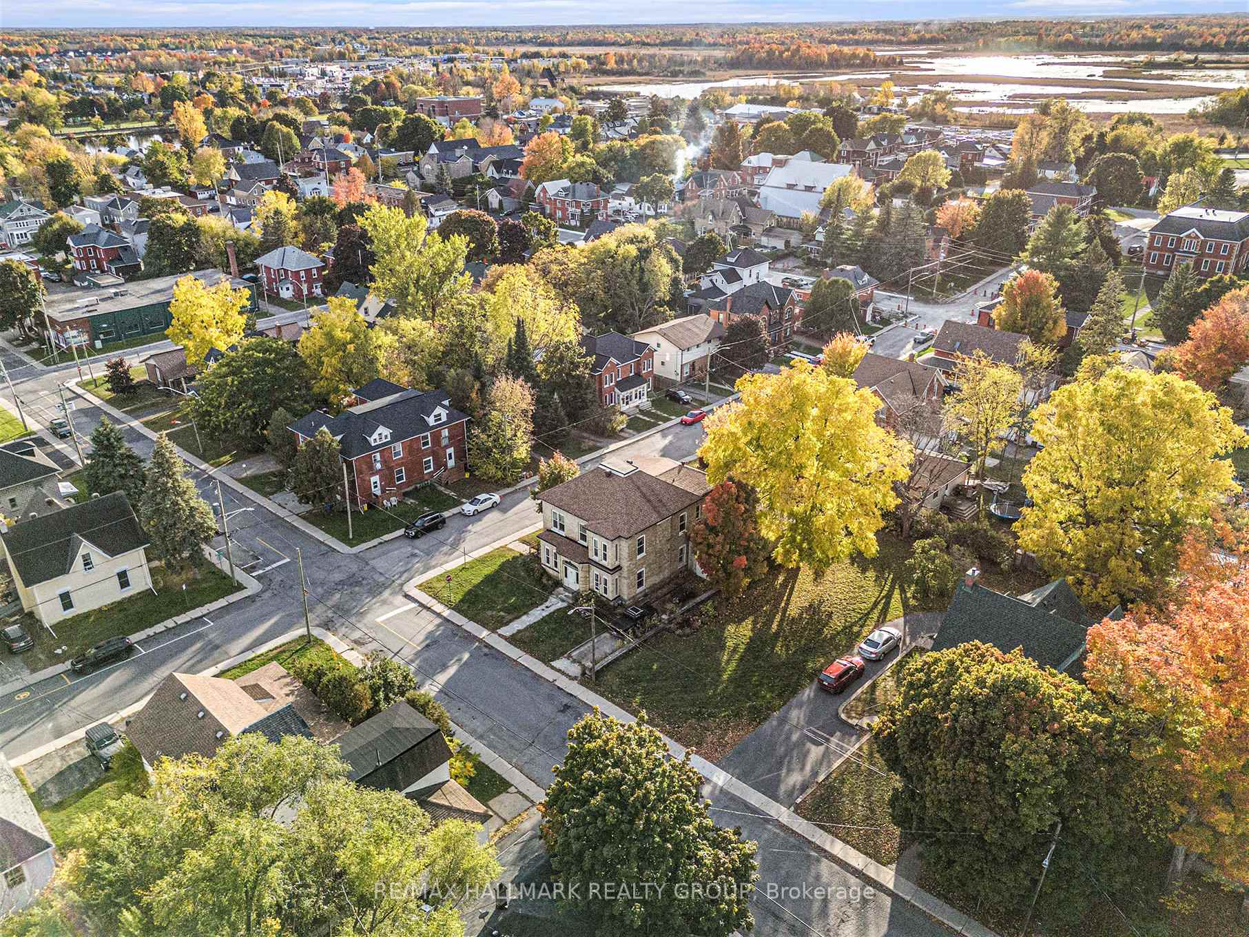 Photo 30 of 22 Maple Avenue, Smiths Falls — HOMEH