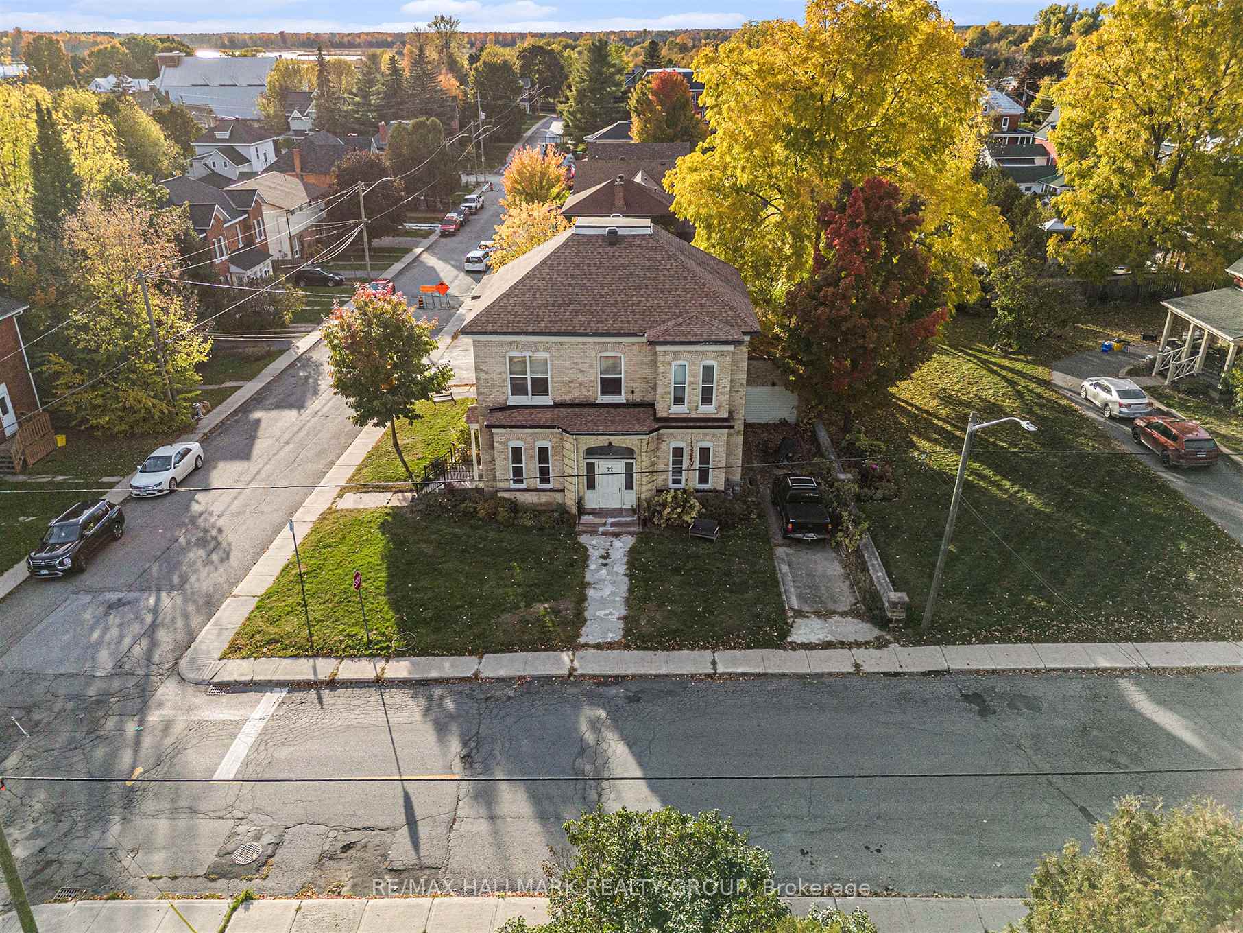 Photo 31 of 22 Maple Avenue, Smiths Falls — HOMEH
