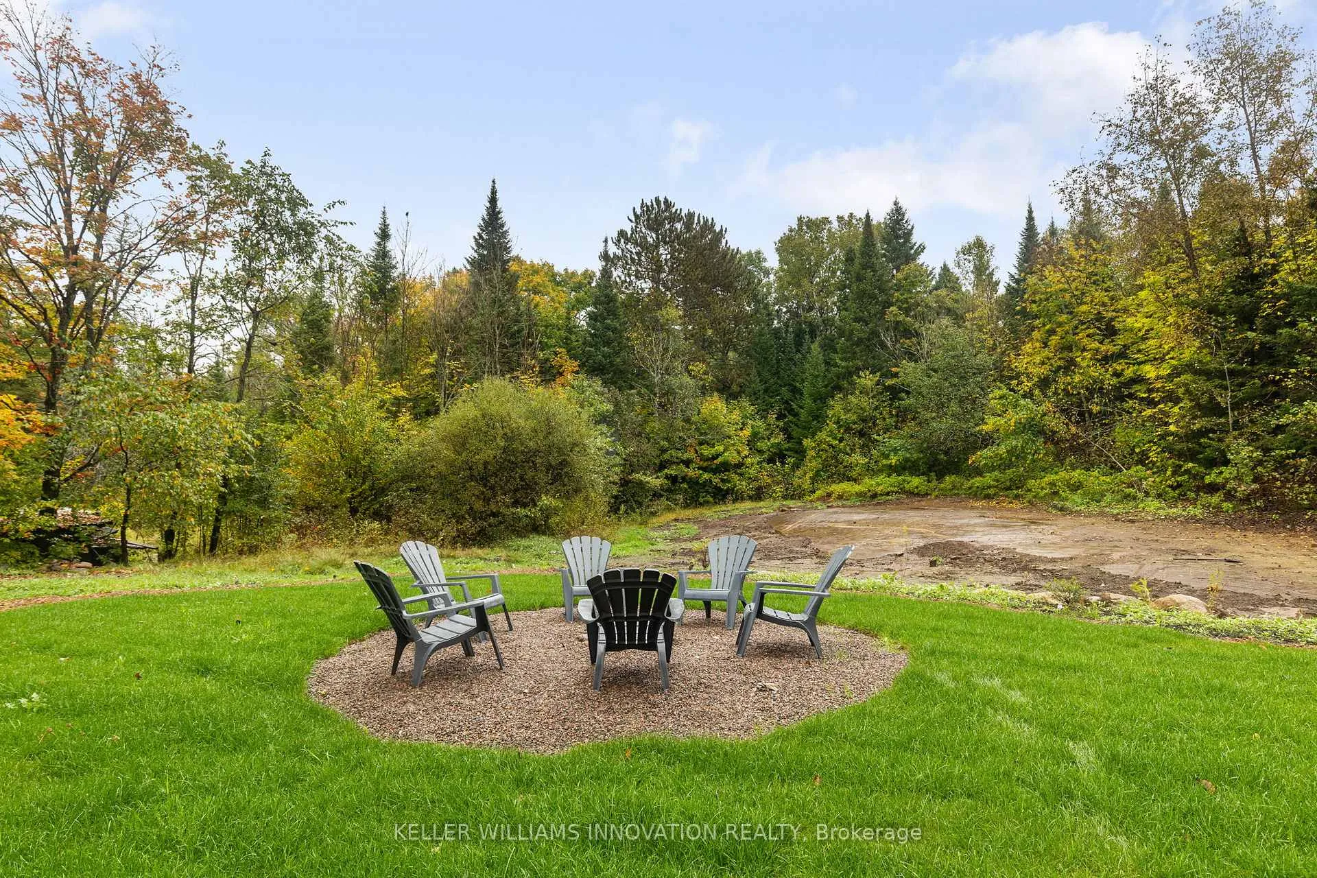Photo 22 of 127 Paradise Road, South Algonquin — HOMEH