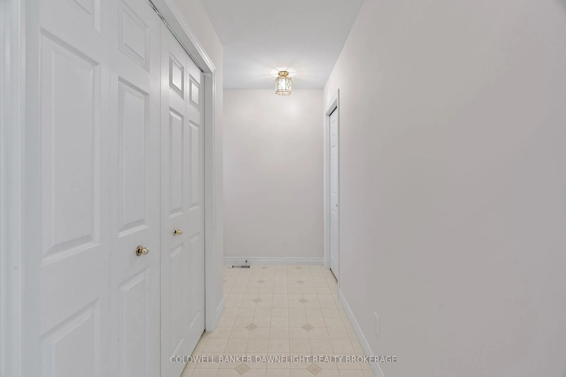 Photo 10 of 25 Shadow Lane, South Huron, Exeter — HOMEH