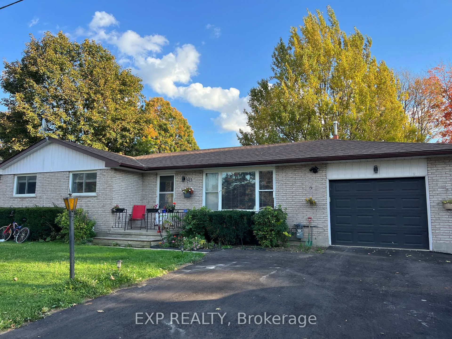 Photo 1 of Unit Lower, 105 Mill Street, Shelburne — HOMEH