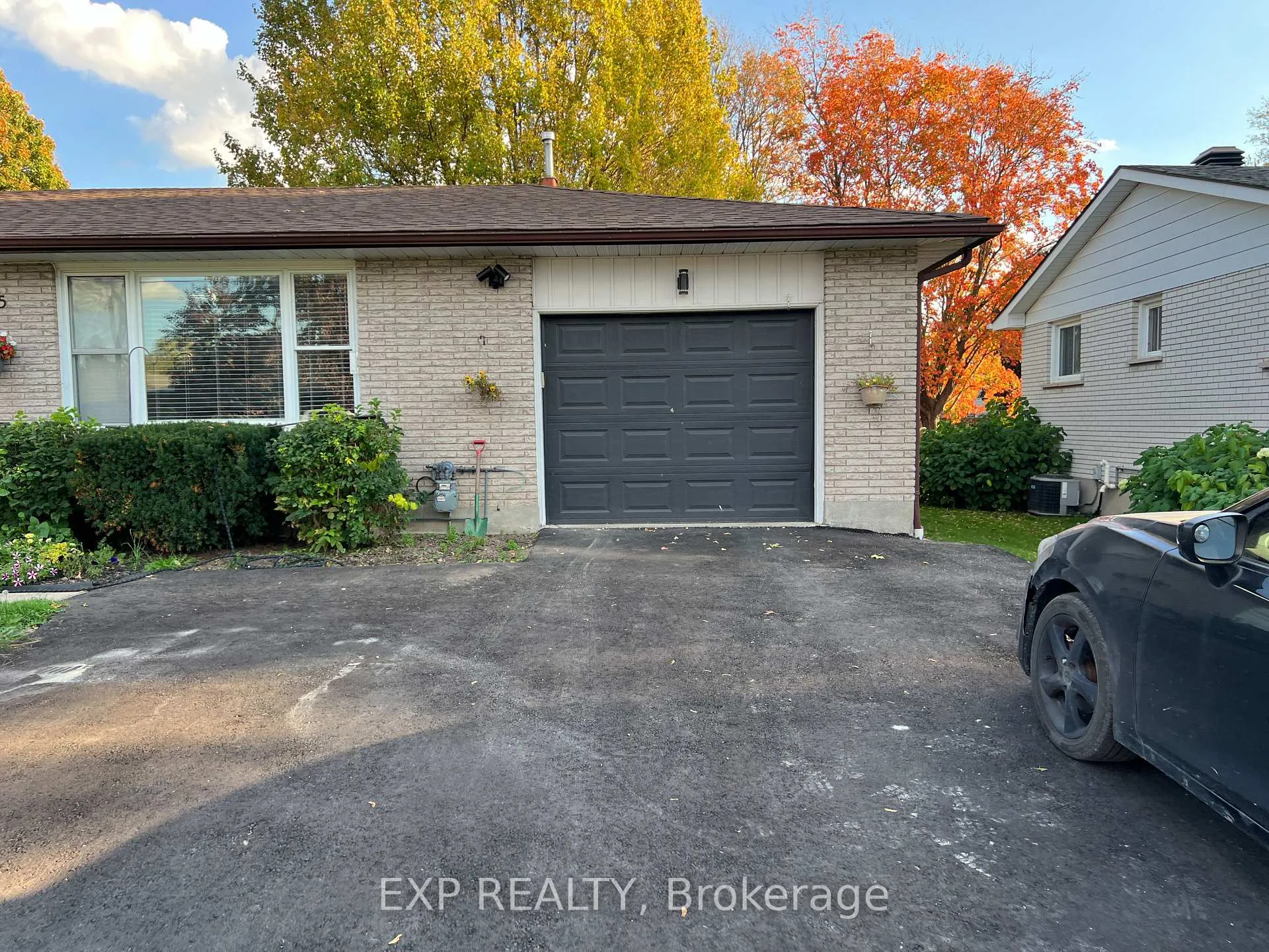 Photo 2 of Unit Lower, 105 Mill Street, Shelburne — HOMEH