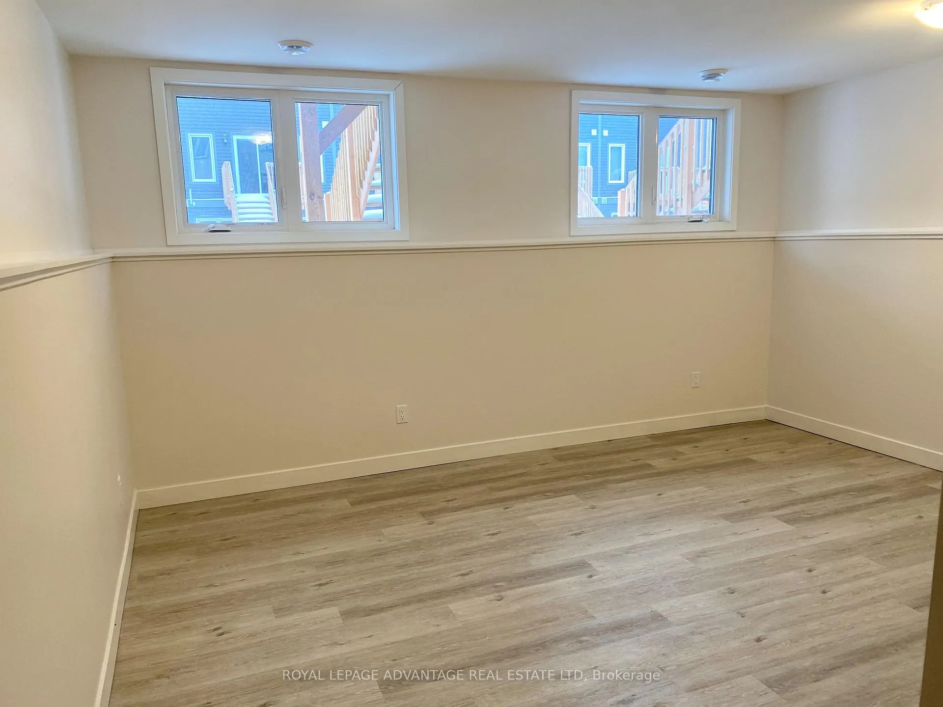 Photo 8 of 69 Whitcomb Crescent, Smiths Falls — HOMEH