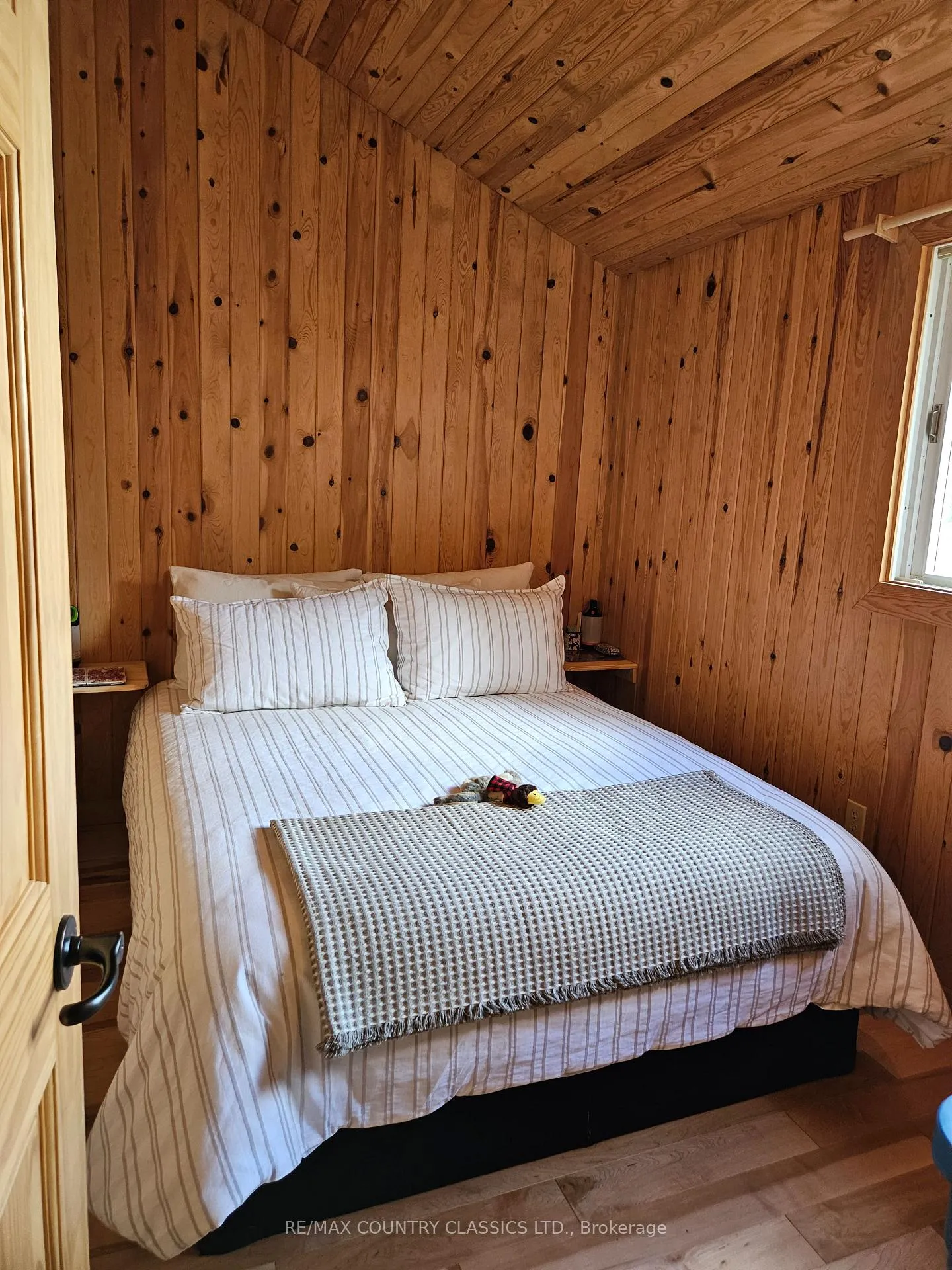 Photo 13 of 2954 Aylen Lake Road, South Algonquin — HOMEH