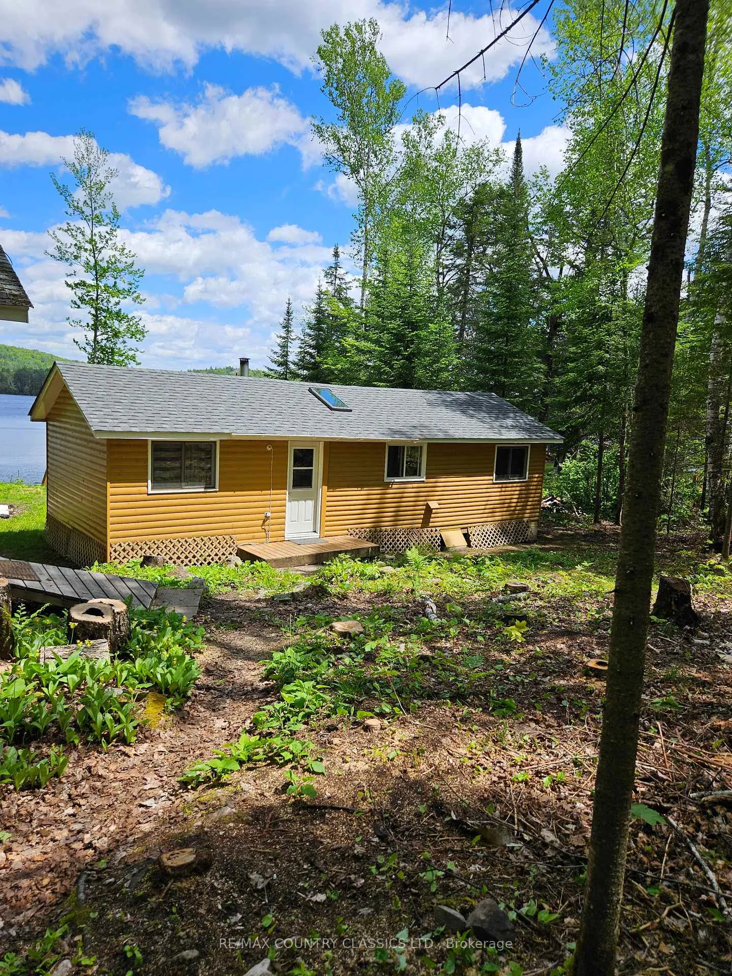 Photo 24 of 2954 Aylen Lake Road, South Algonquin — HOMEH