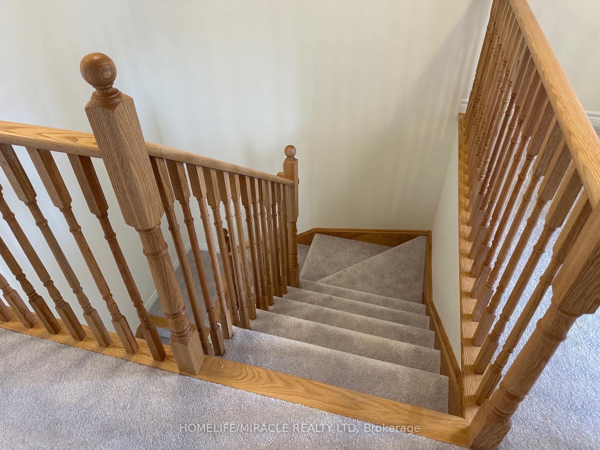 Photo 9 of 49 North Garden Boulevard, Scugog, Port Perry — HOMEH