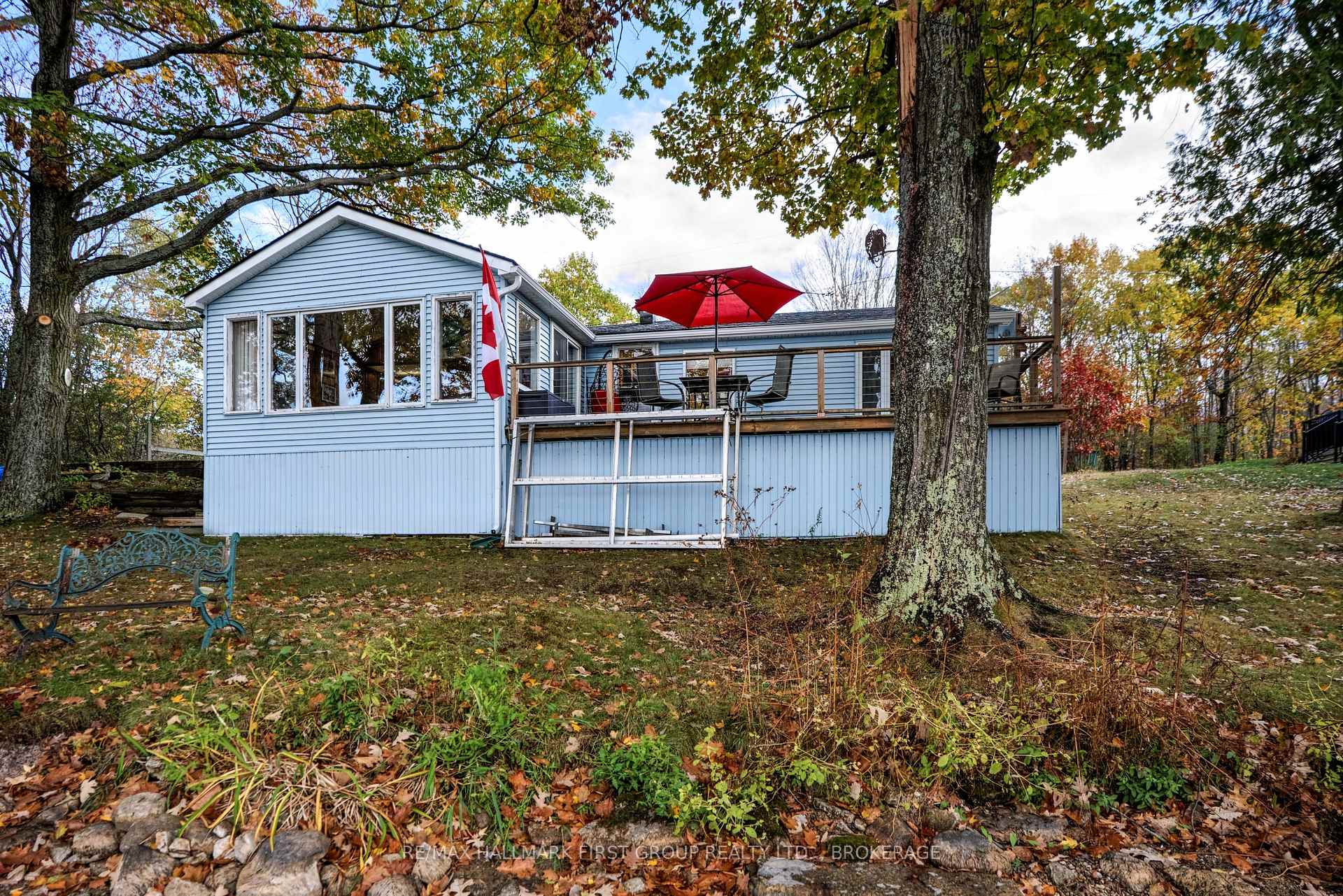 Photo 2 of 1208 Narrows Lock Road, Rideau Lakes, Rideau Lakes (South Crosby) Twp — HOMEH