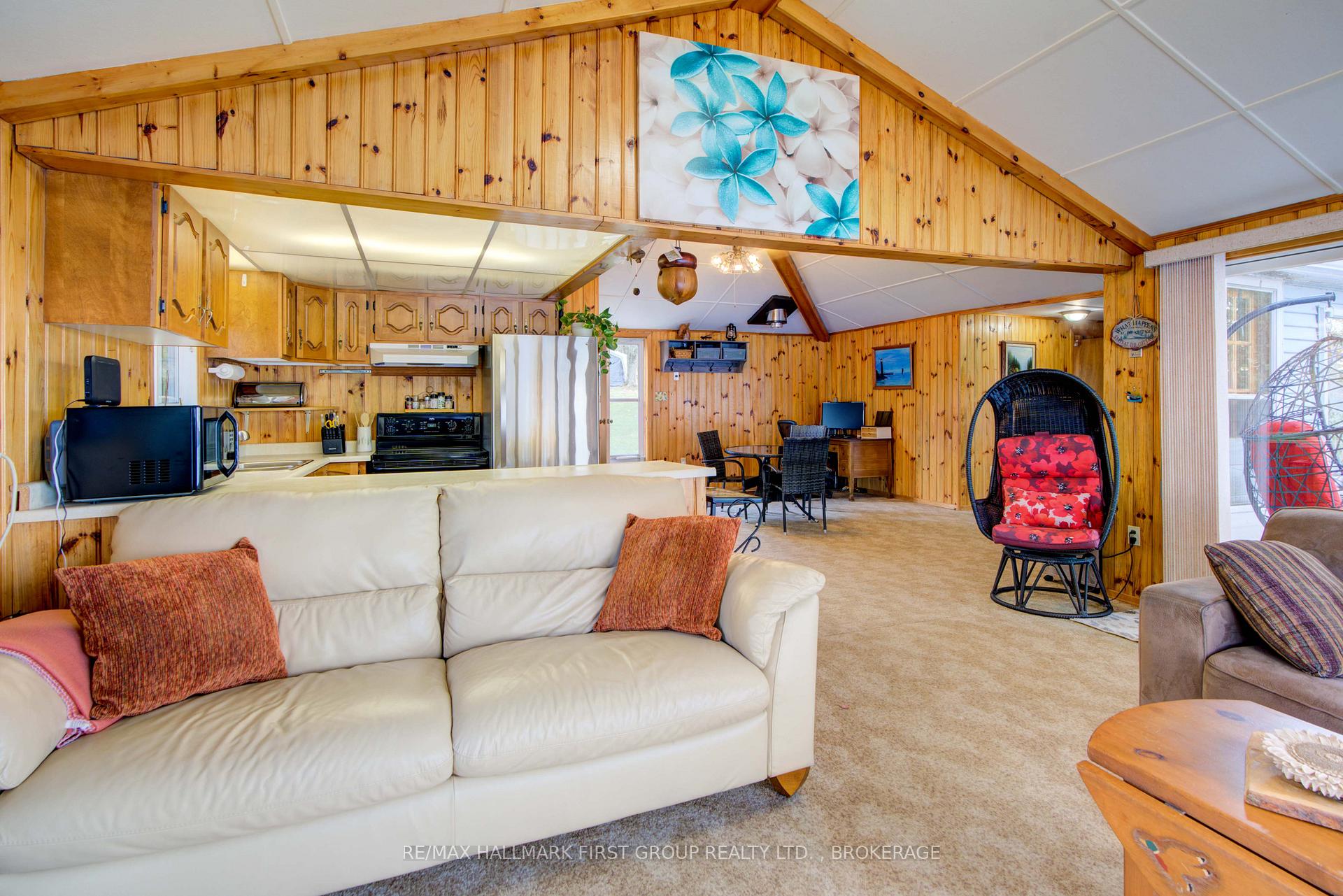 Photo 18 of 1208 Narrows Lock Road, Rideau Lakes, Rideau Lakes (South Crosby) Twp — HOMEH