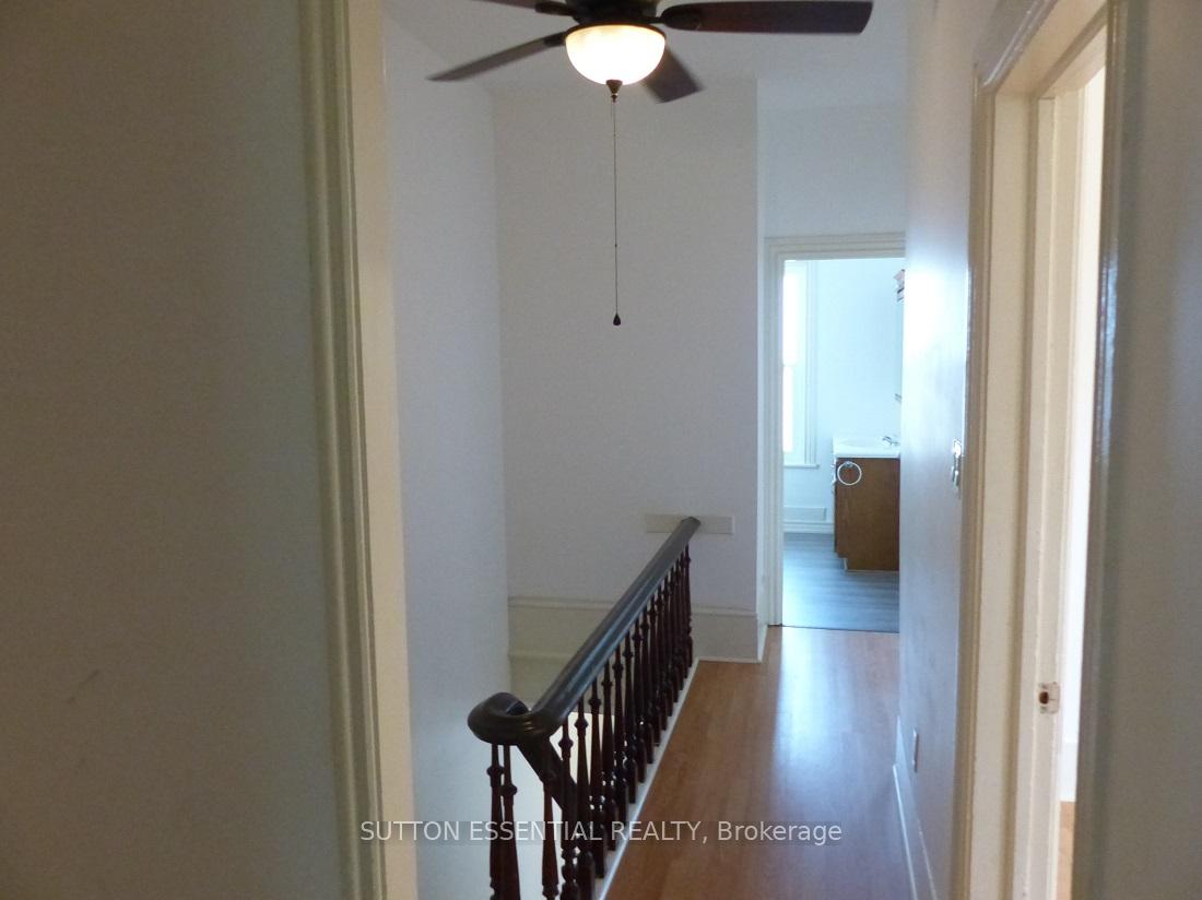 Photo 15 of 42 McGill Street N, Smiths Falls — HOMEH