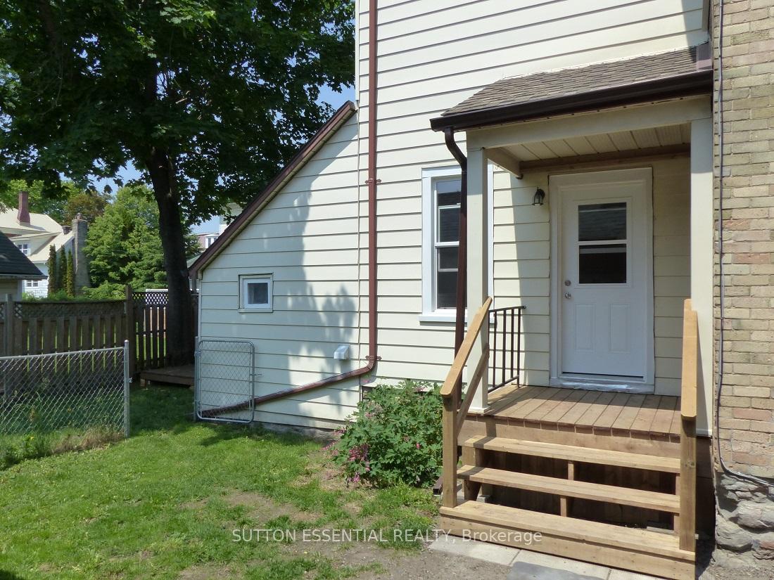 Photo 23 of 42 McGill Street N, Smiths Falls — HOMEH