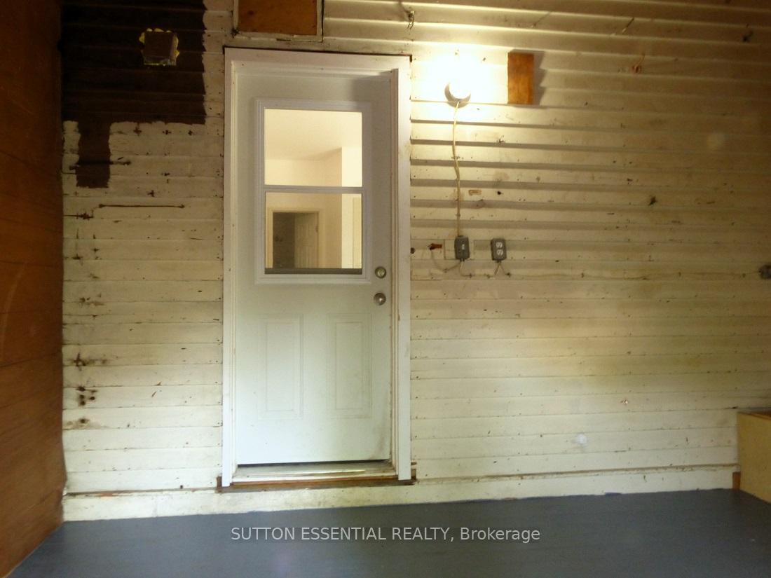 Photo 25 of 42 McGill Street N, Smiths Falls — HOMEH