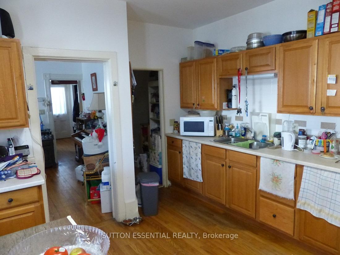 Photo 27 of 42 McGill Street N, Smiths Falls — HOMEH