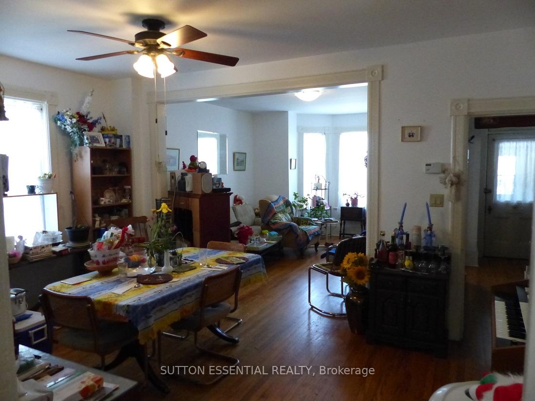 Photo 29 of 42 McGill Street N, Smiths Falls — HOMEH