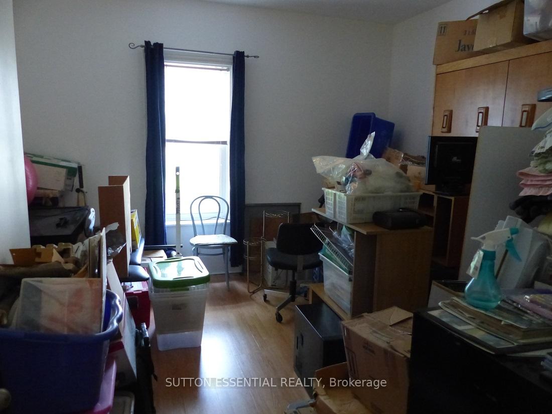 Photo 35 of 42 McGill Street N, Smiths Falls — HOMEH