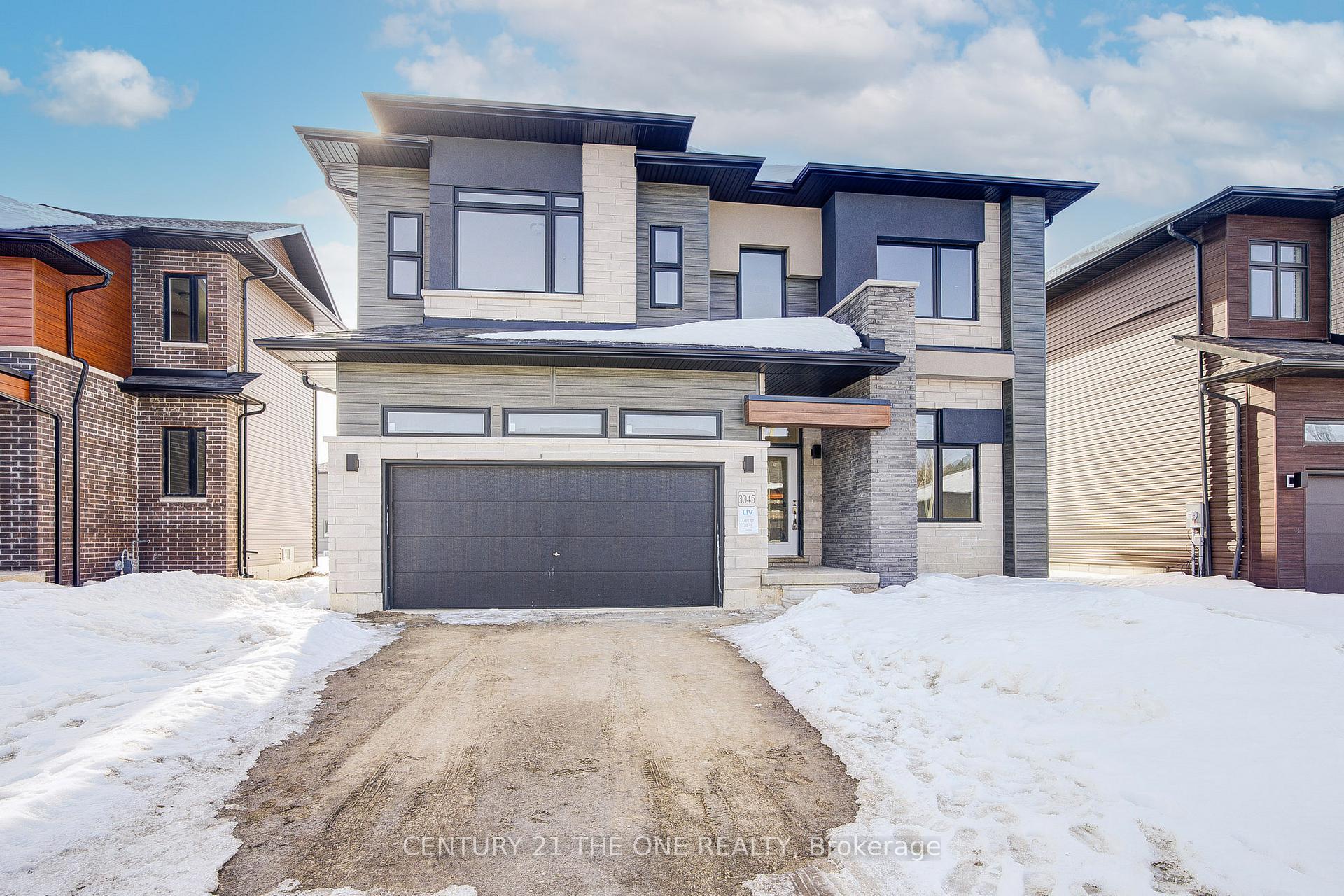 Front of 3045 Sandy Acres