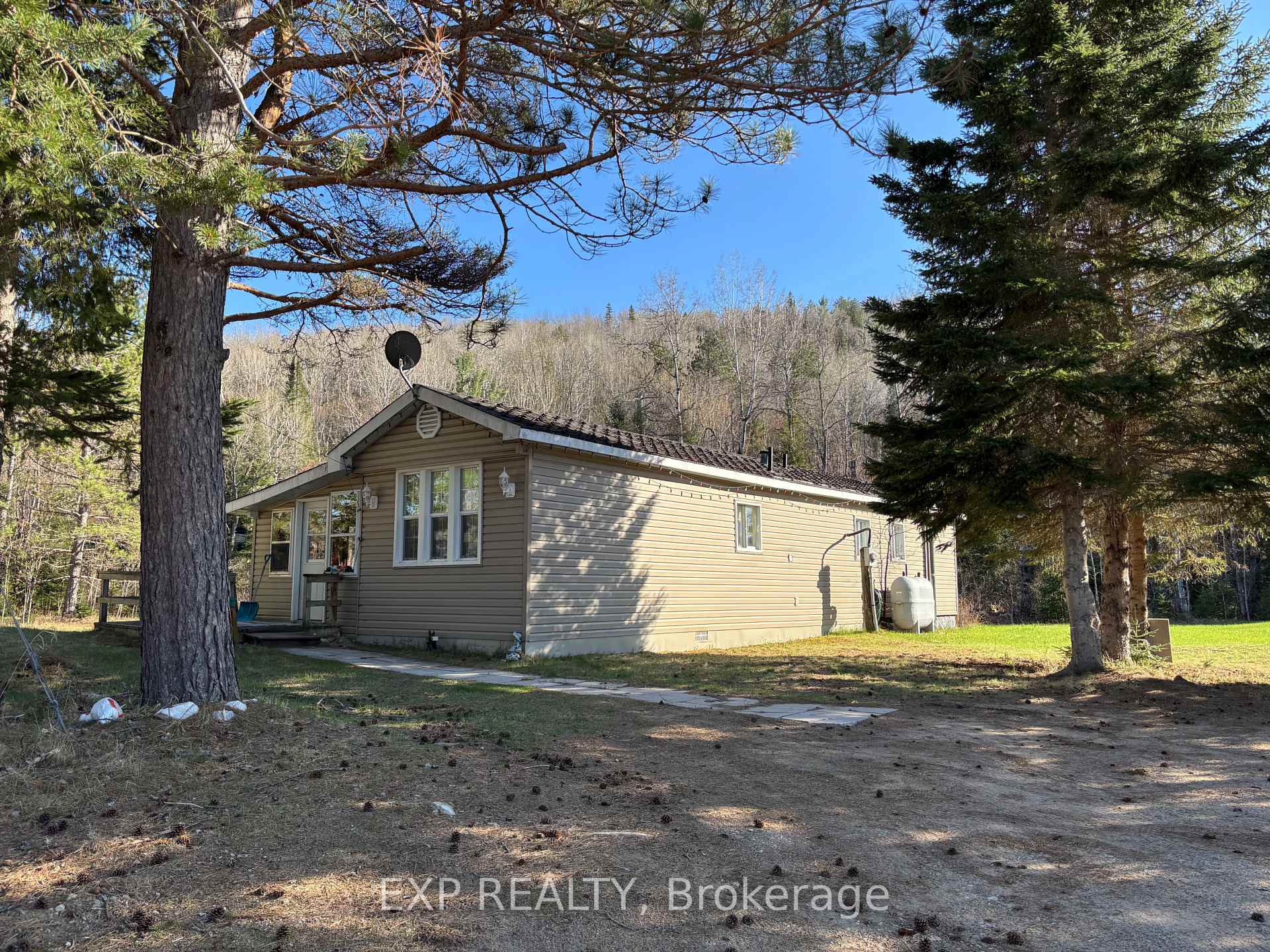 Photo 1 of 155 Dawson Road, South Algonquin — HOMEH