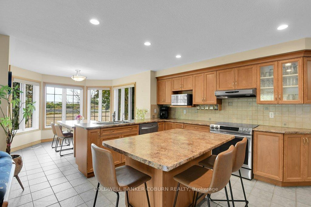 Photo 10 of 11229 Lakeshore Drive, South Dundas, South Dundas (Matilda) Twp — HOMEH