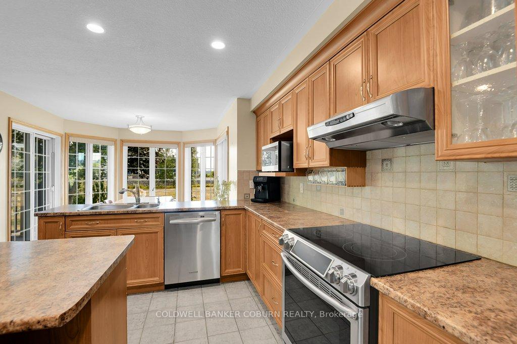 Photo 11 of 11229 Lakeshore Drive, South Dundas, South Dundas (Matilda) Twp — HOMEH