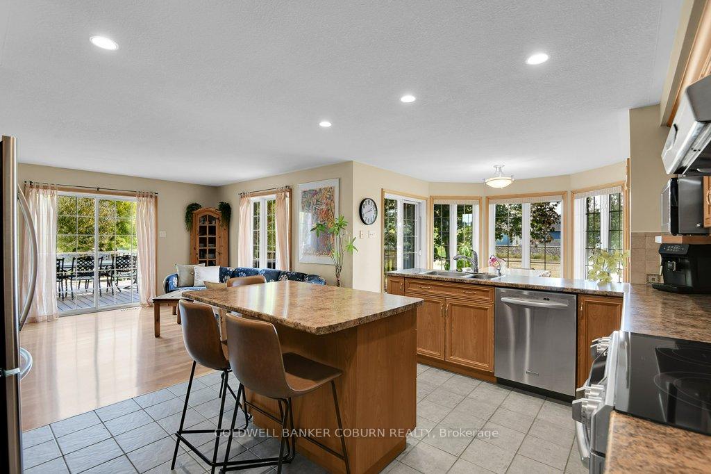 Photo 12 of 11229 Lakeshore Drive, South Dundas, South Dundas (Matilda) Twp — HOMEH