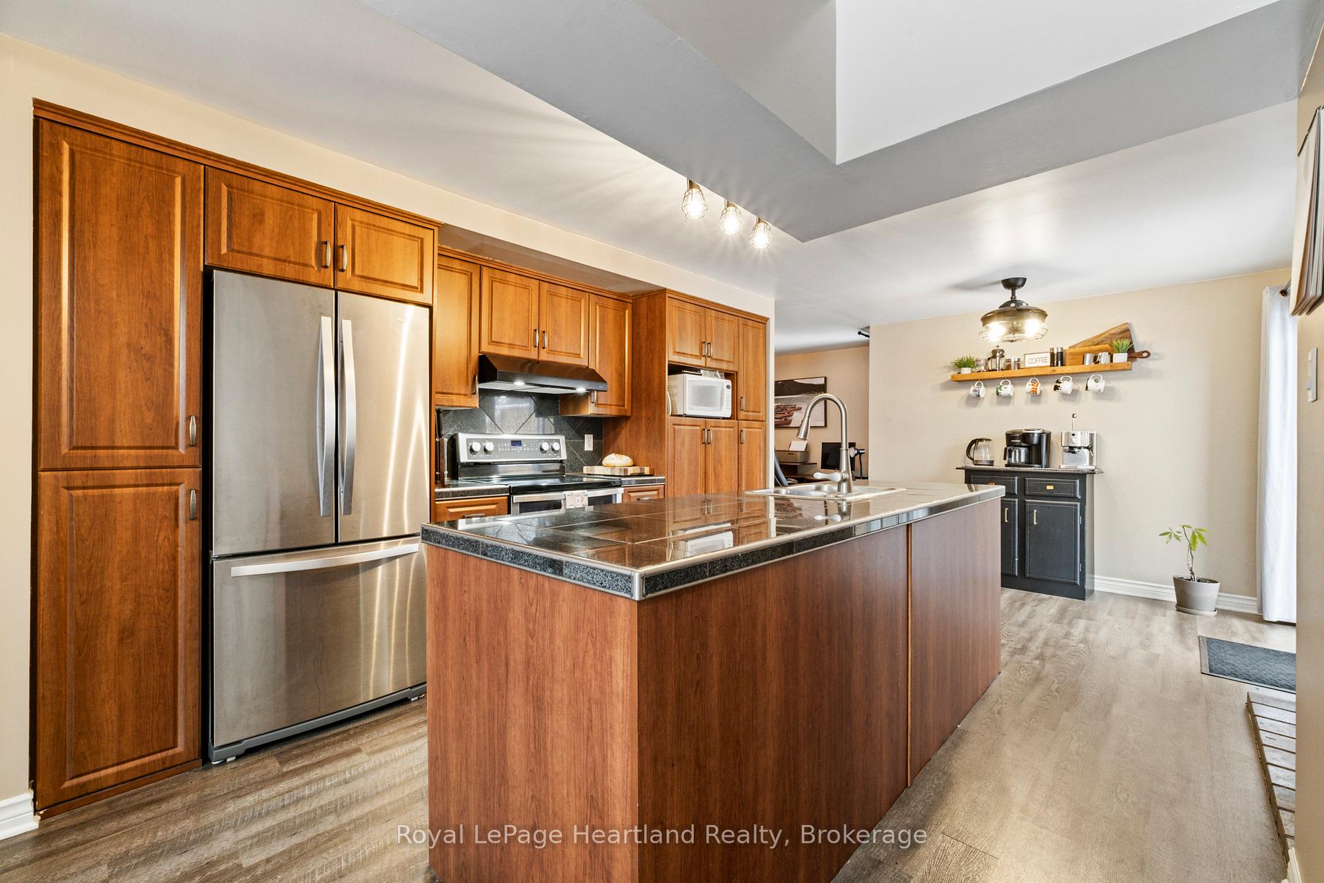 Photo 9 of 70399 Perth Road 164, South Huron, Usborne — HOMEH