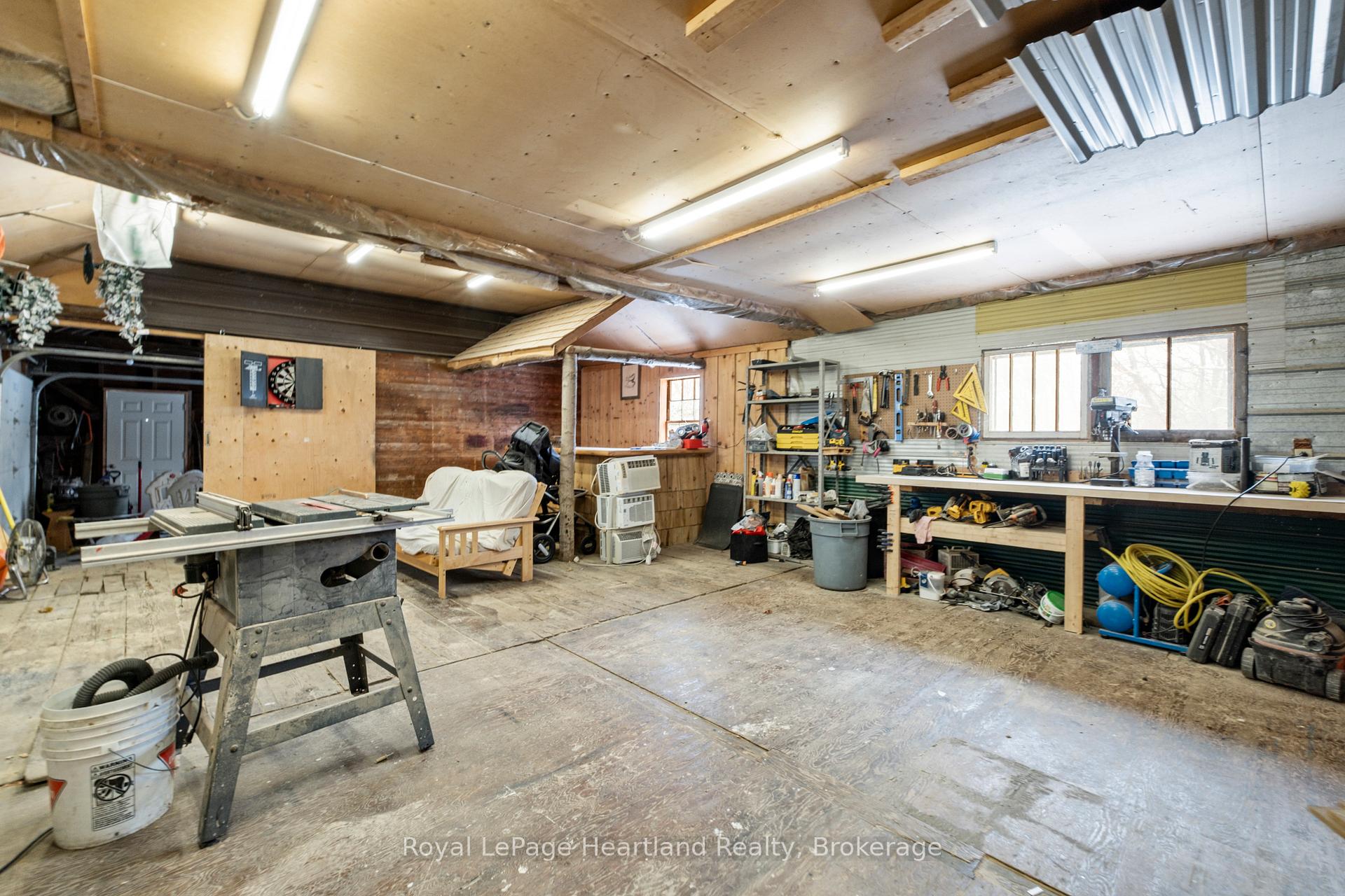 Photo 43 of 70399 Perth Road 164, South Huron, Usborne — HOMEH