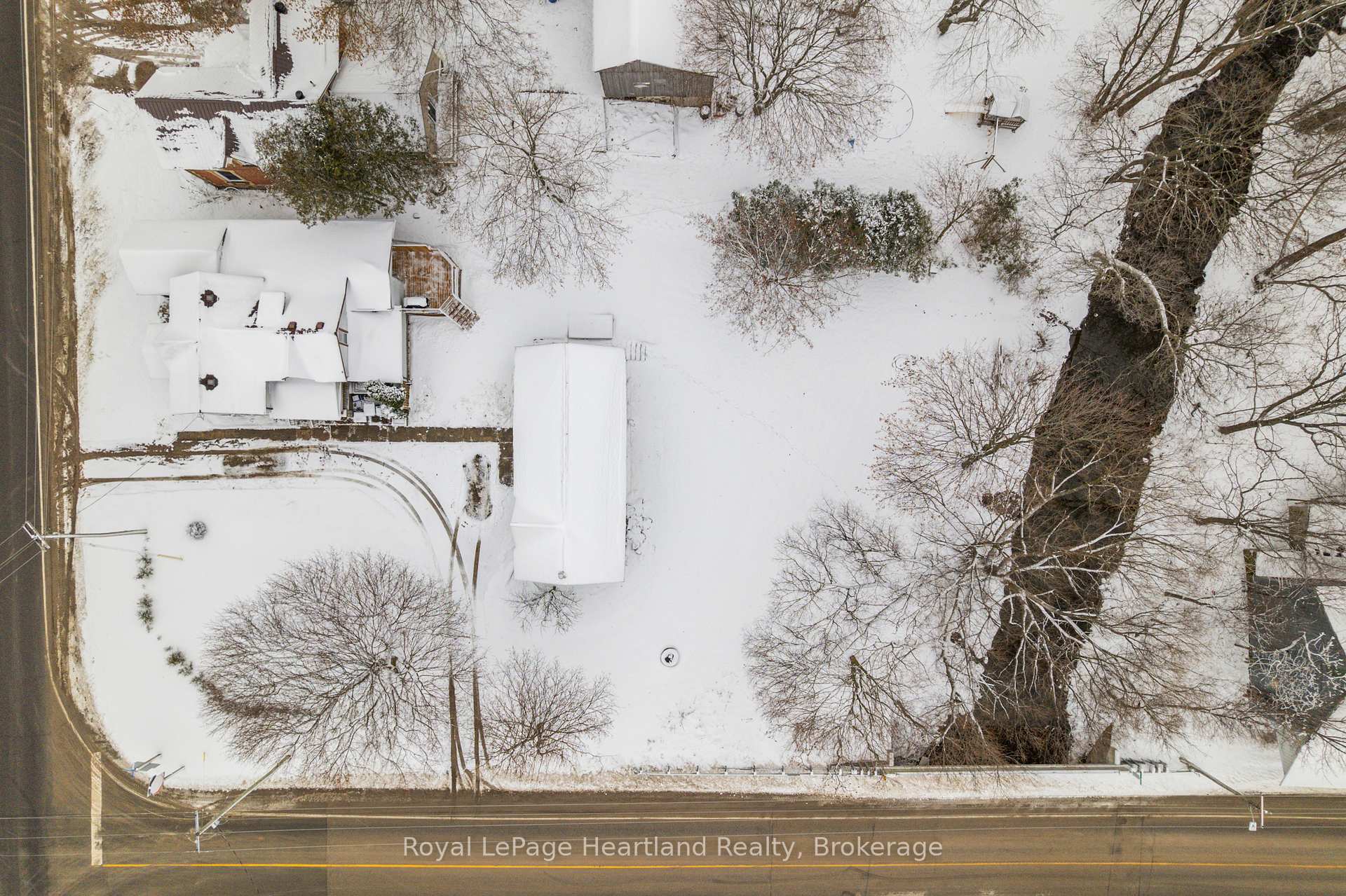 Photo 47 of 70399 Perth Road 164, South Huron, Usborne — HOMEH