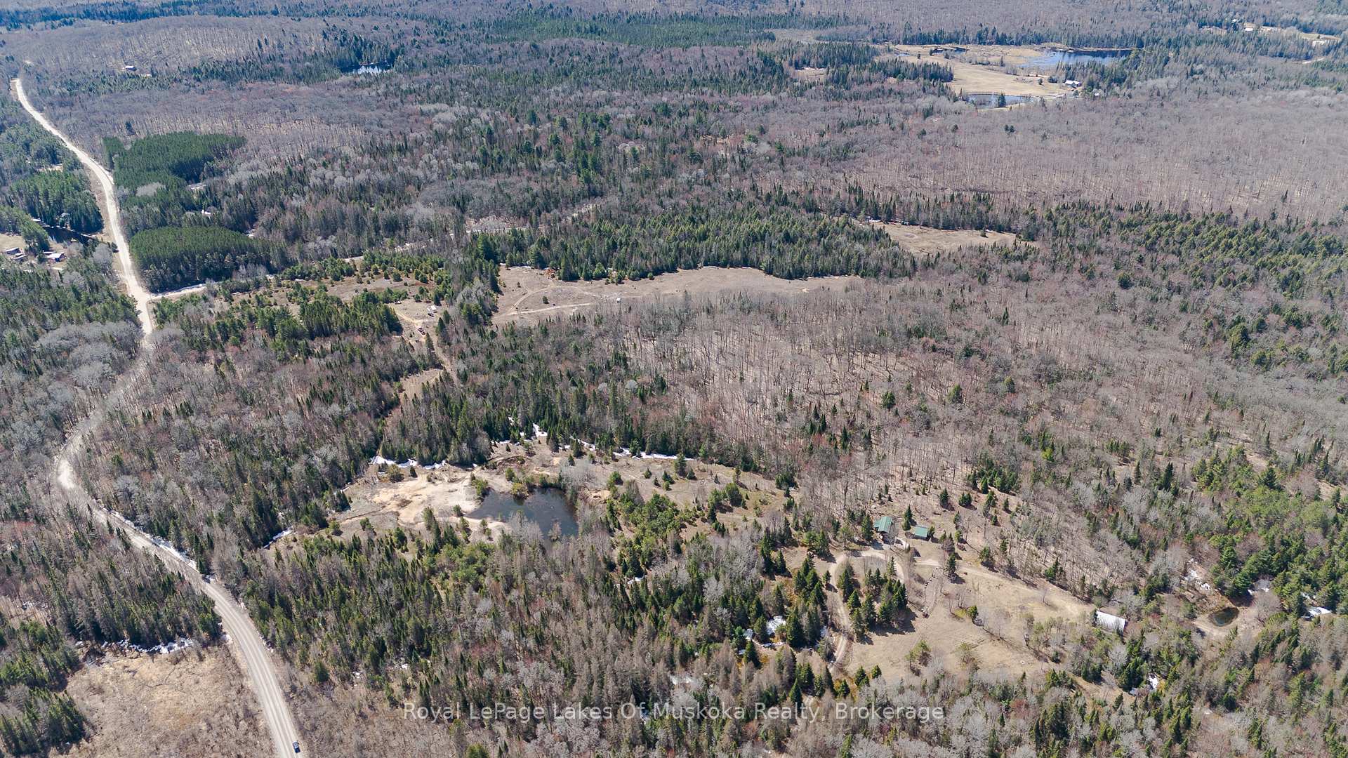 Photo 17 of 404 Stisted Road, Ryerson — HOMEH