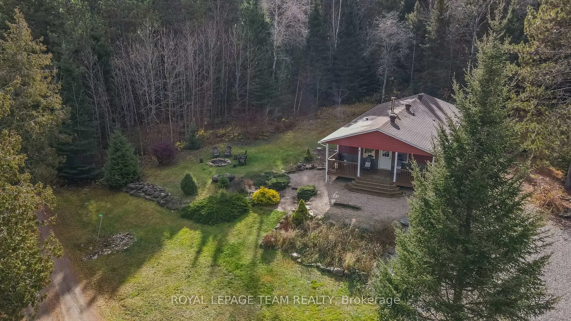 Photo 2 of 21 Dave Bowers Lane, South Algonquin — HOMEH