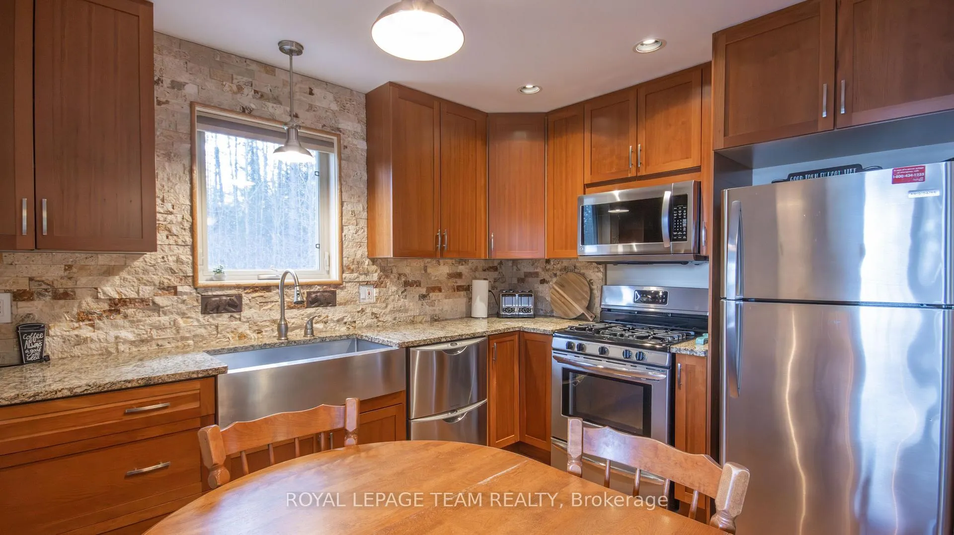 Photo 28 of 21 Dave Bowers Lane, South Algonquin — HOMEH