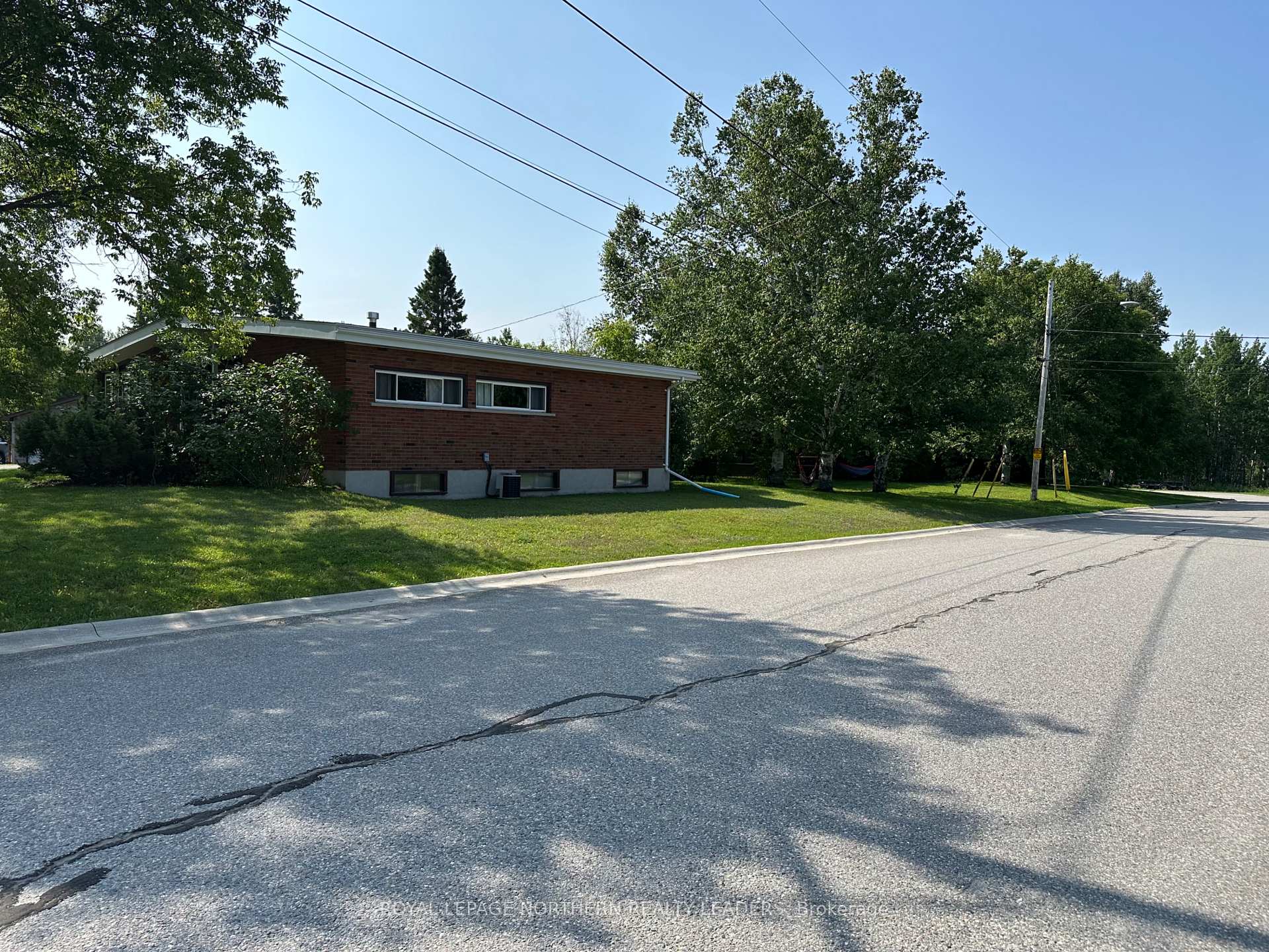Photo 3 of 35 Seventh Avenue, Smooth Rock Falls, SRF — HOMEH