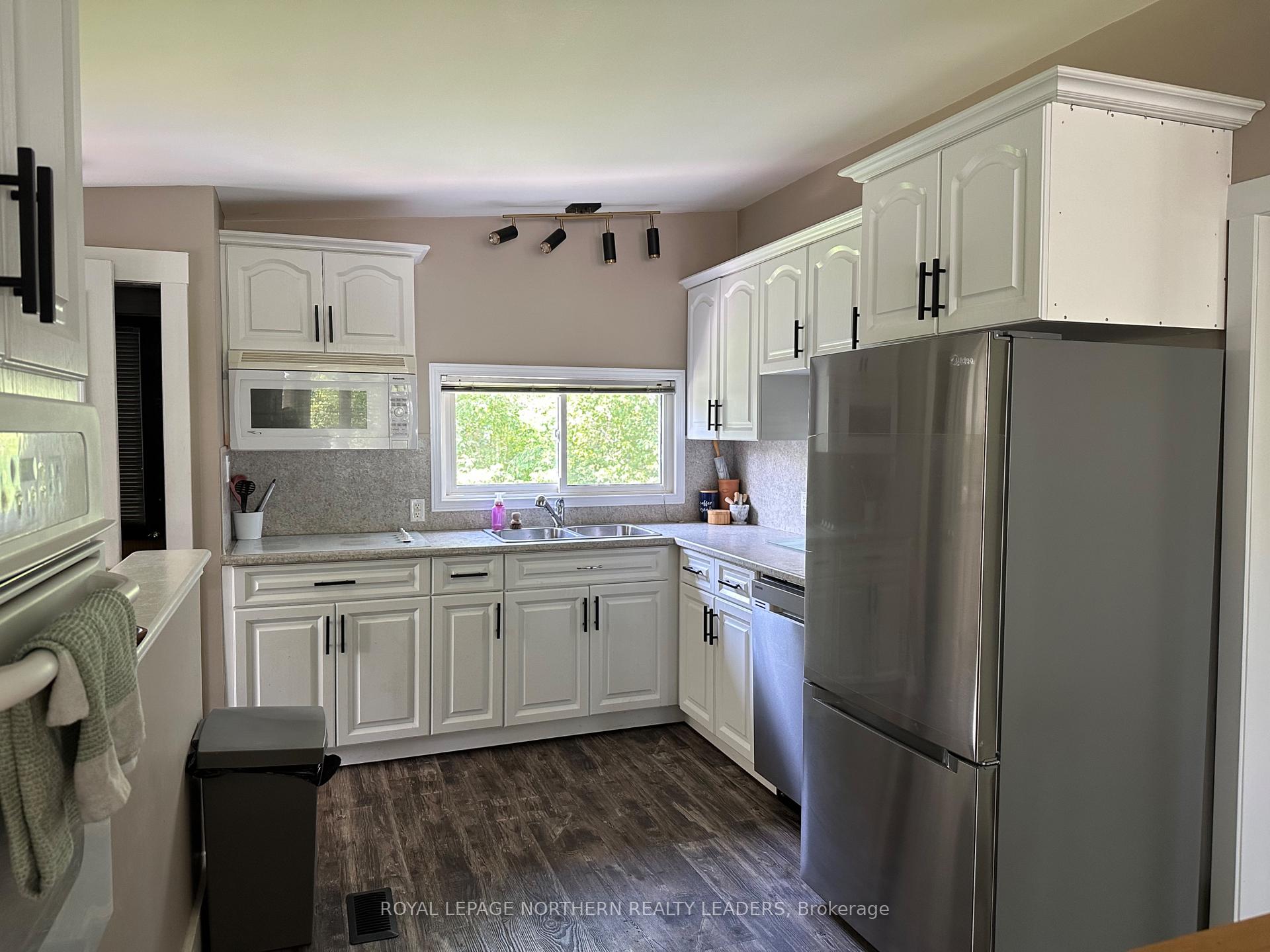 Photo 10 of 35 Seventh Avenue, Smooth Rock Falls, SRF — HOMEH