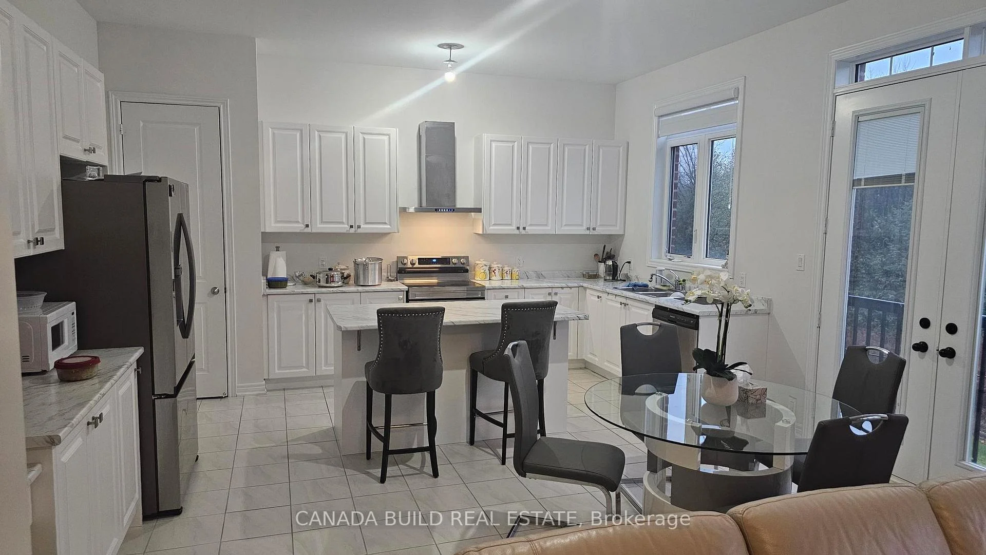Photo 3 of 234 Chippewa Avenue, Shelburne — HOMEH