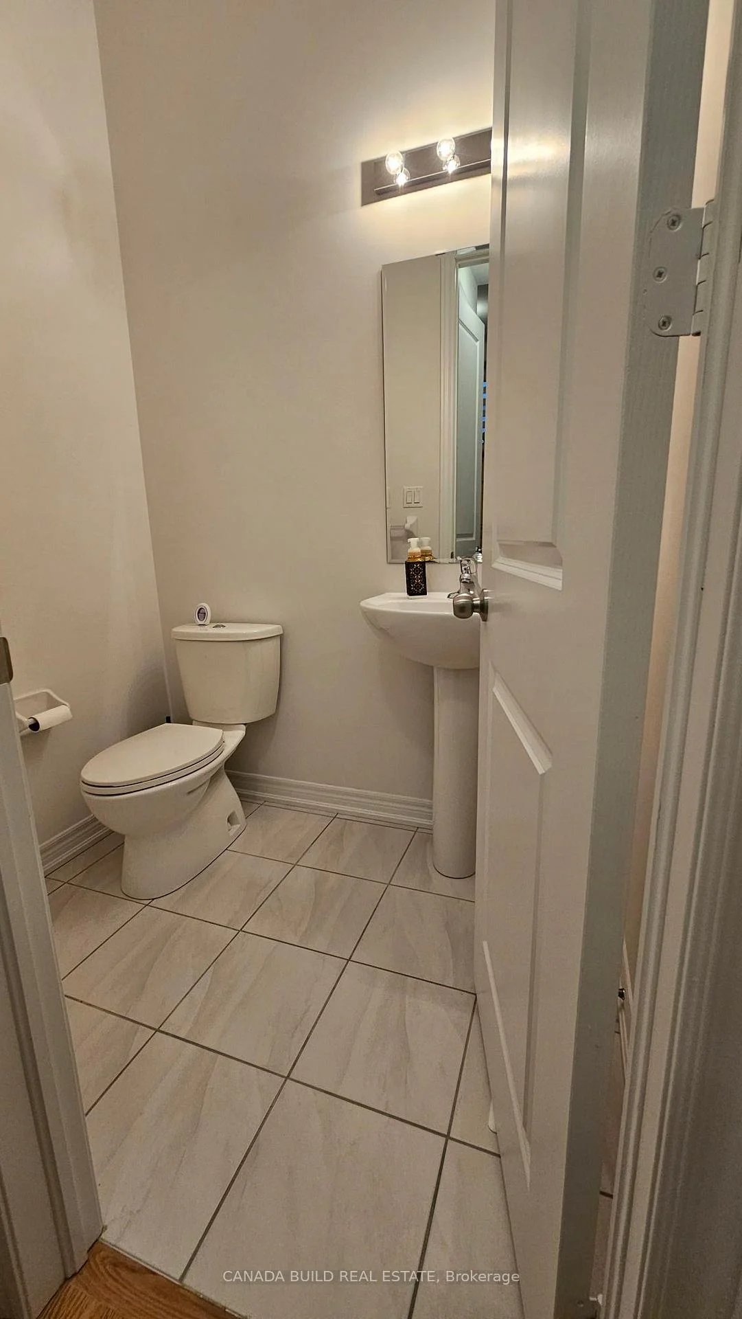 Photo 7 of 234 Chippewa Avenue, Shelburne — HOMEH