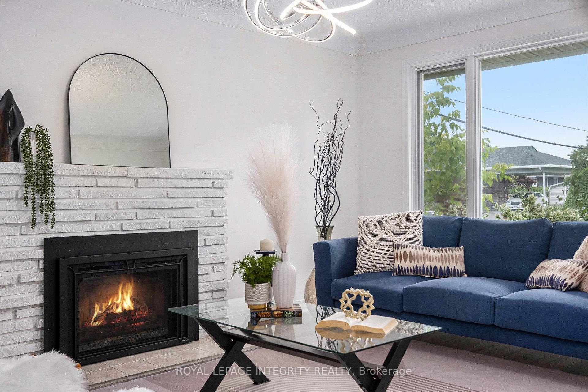 Photo 5 of 20 Newhaven Street, Ottawa, Manordale — HOMEH