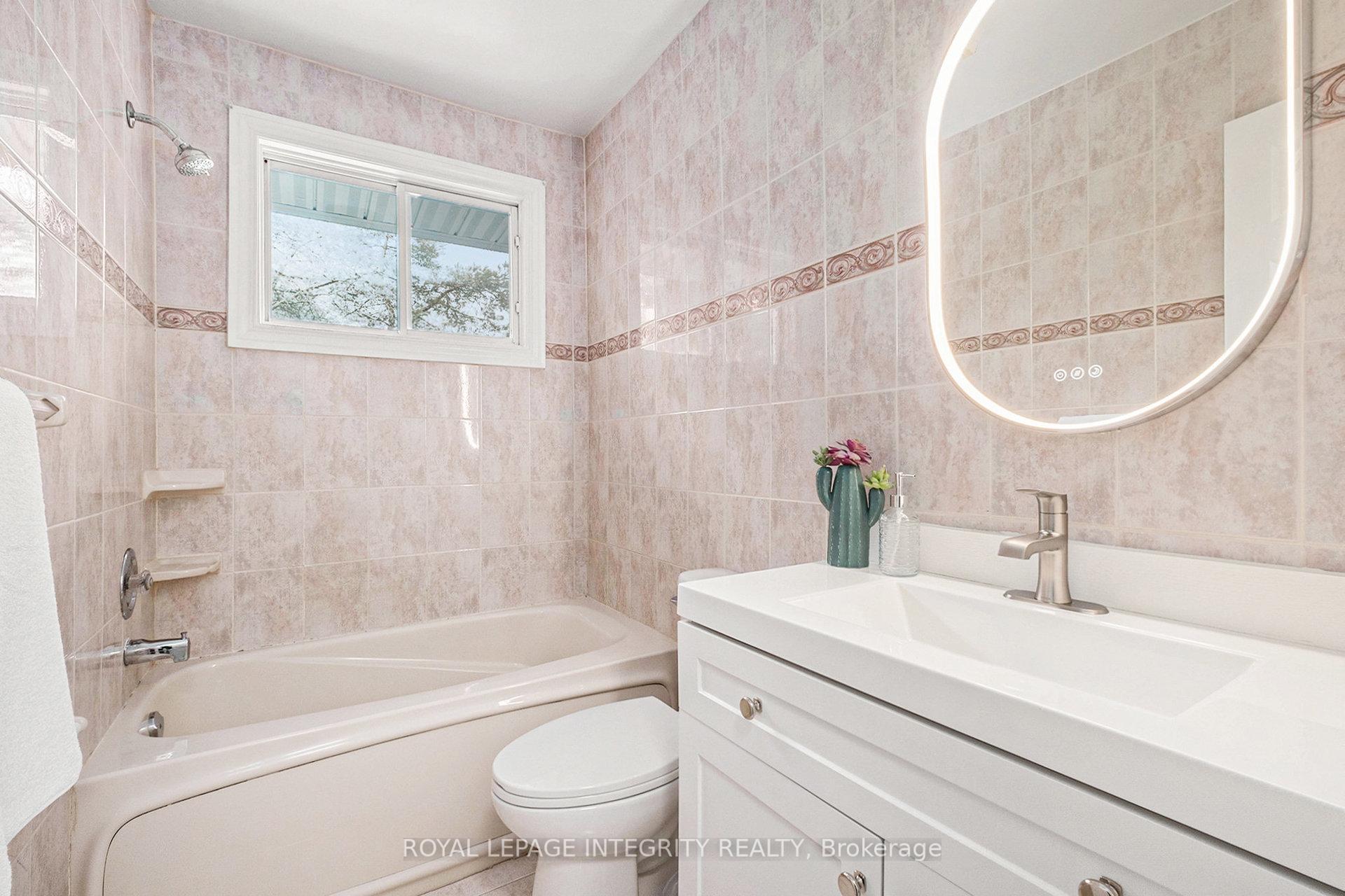 Photo 20 of 20 Newhaven Street, Ottawa, Manordale — HOMEH