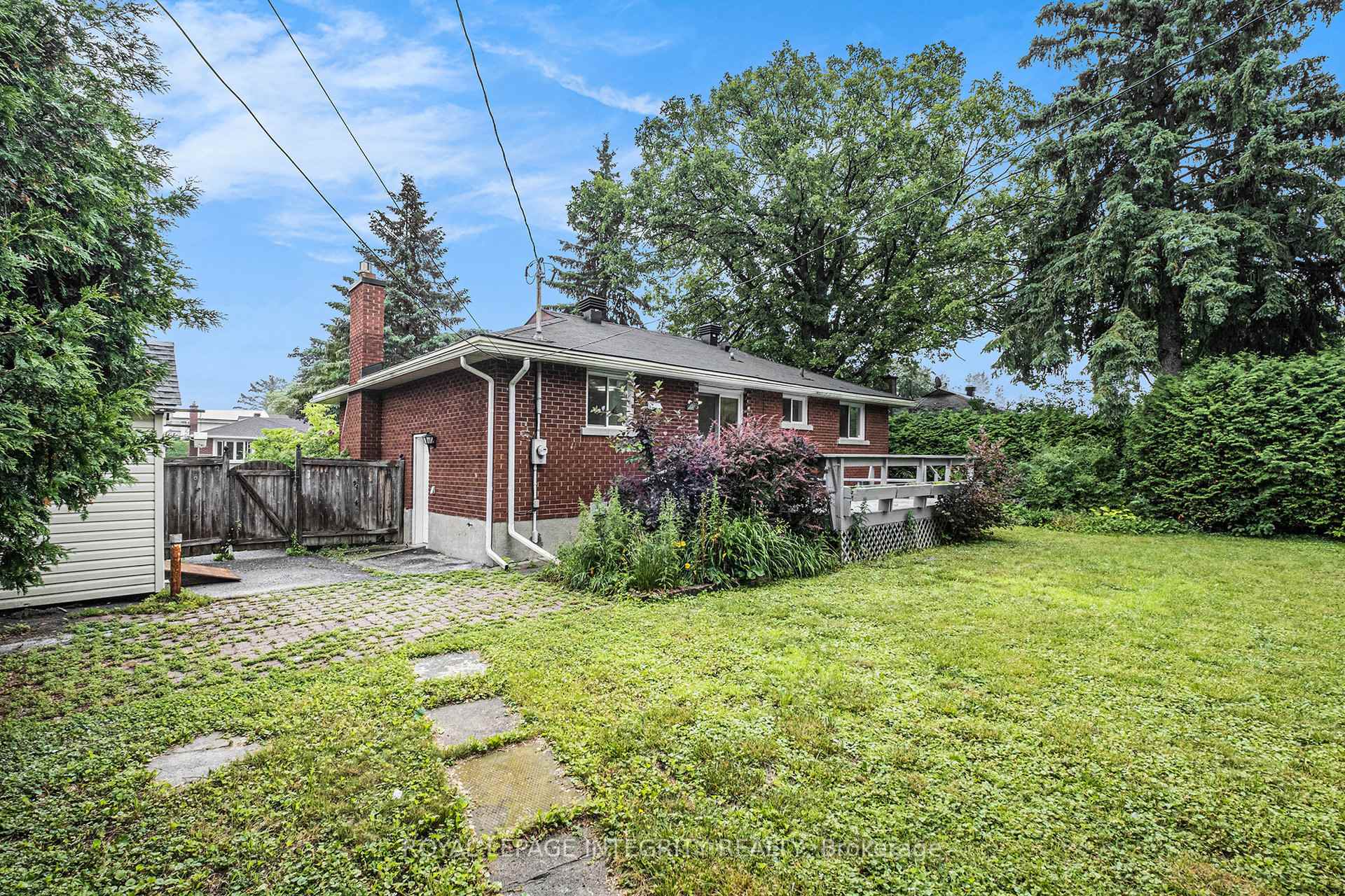 Photo 28 of 20 Newhaven Street, Ottawa, Manordale — HOMEH