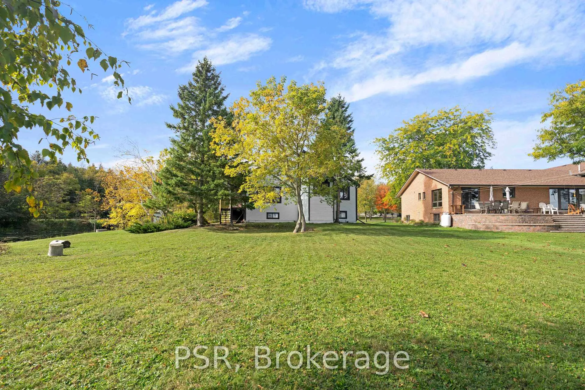 Photo 33 of 121 Aldred Drive, Scugog, Rural Scugog — HOMEH