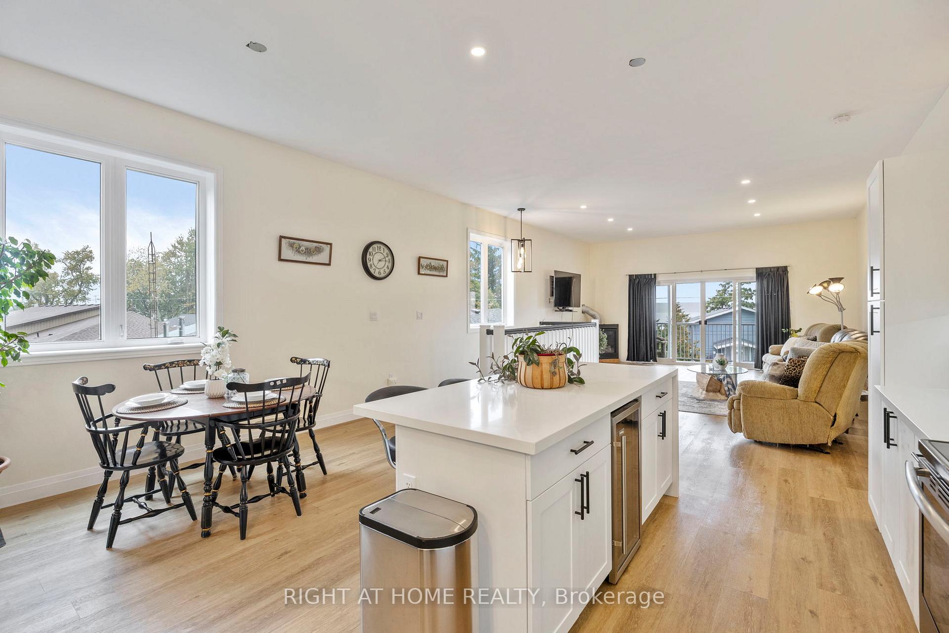 Photo 20 of 283 Platten Boulevard, Scugog, Rural Scugog — HOMEH