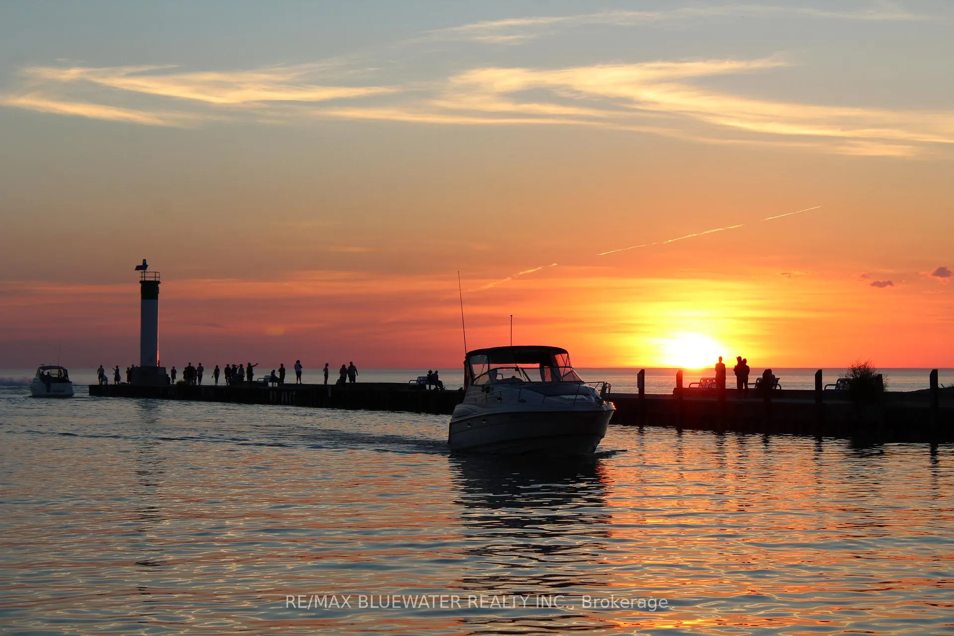 Photo 44 of 34 Pebble Beach Parkway, South Huron, Stephen — HOMEH